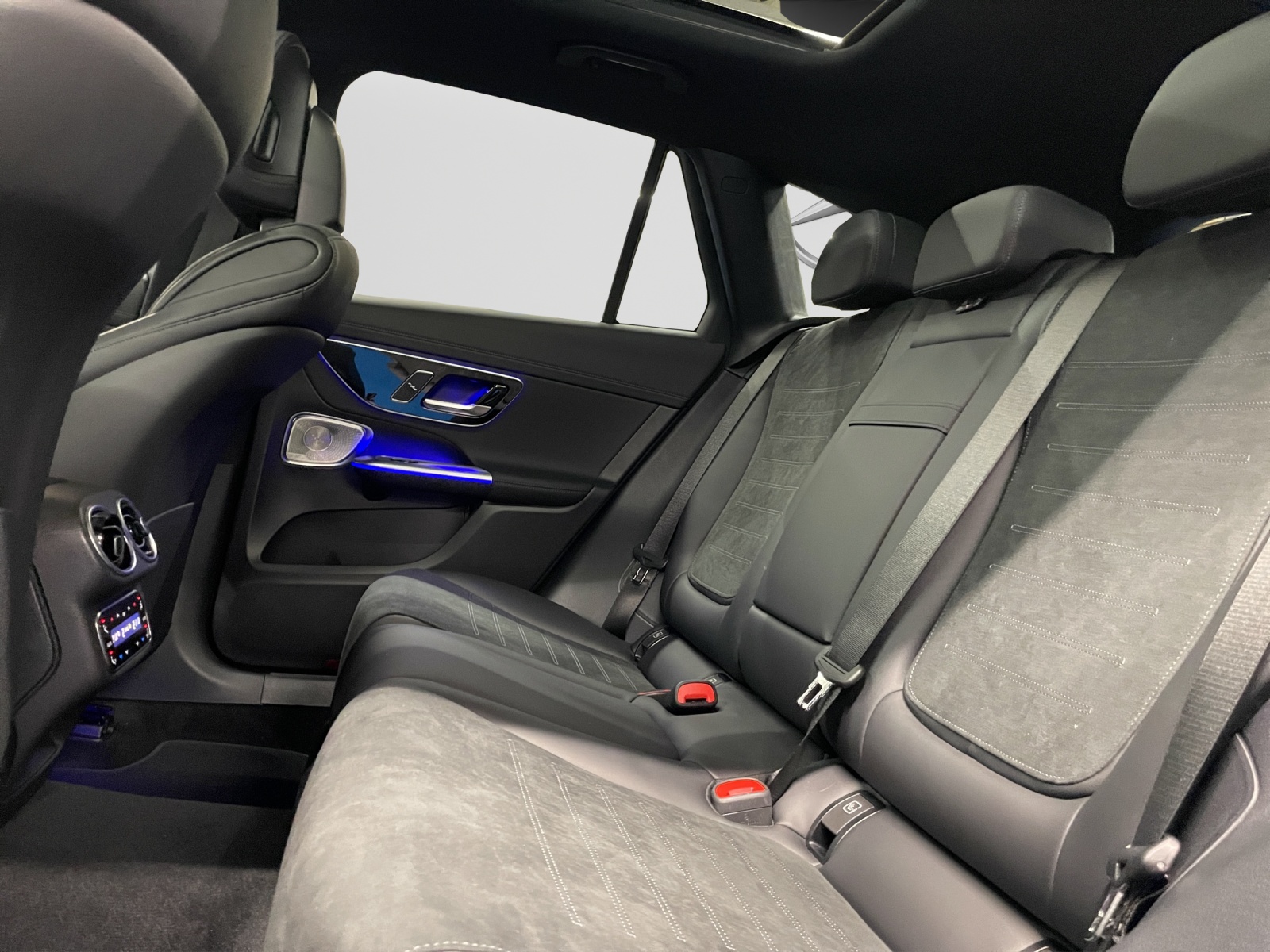 Image MERCEDES-BENZ GLC-400 GLC 400 e 4Matic EQ Star 9G-Tronic