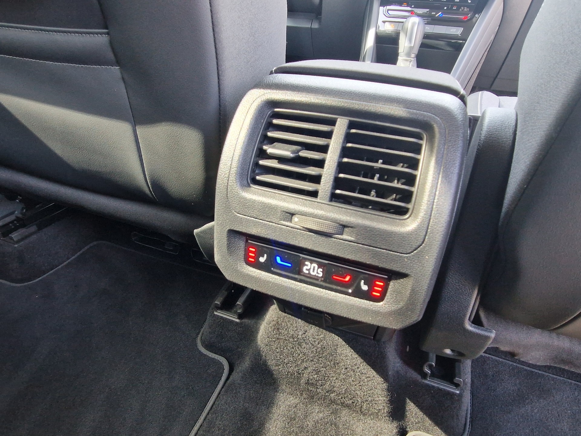 VW Touran 1.5 TSI EVO Comfortline DSG-image-13
