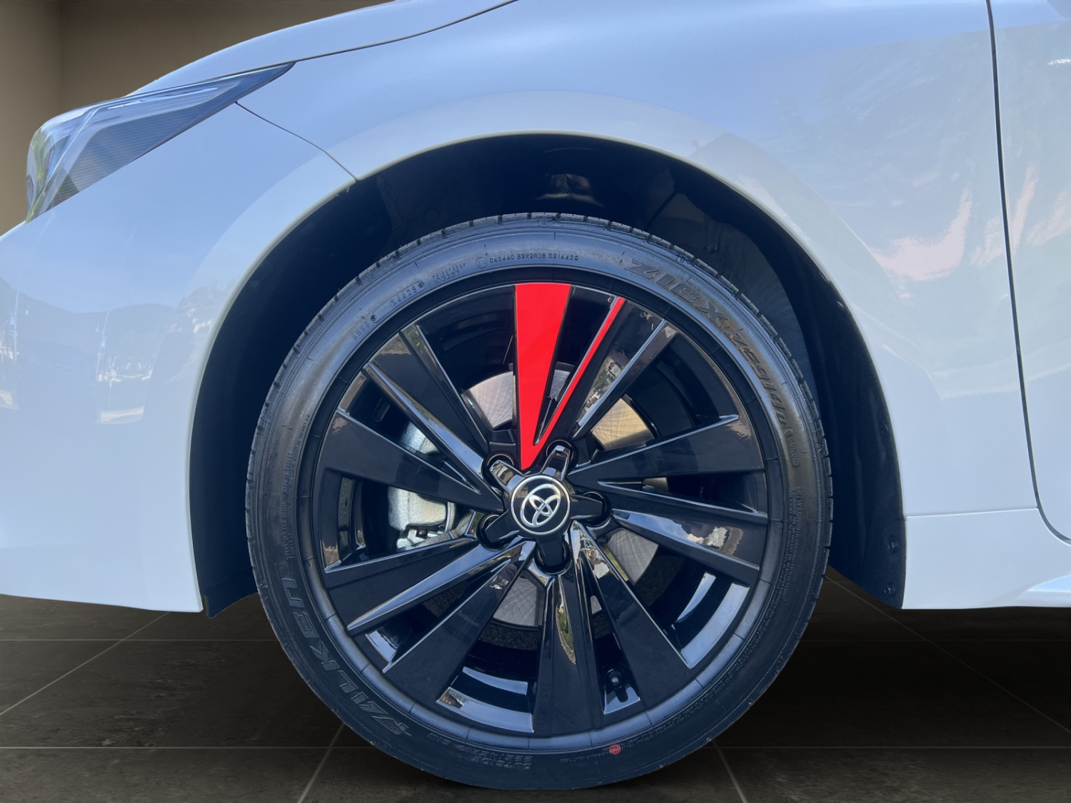 TOYOTA Corolla Touring Sports 2.0 HSD Swiss Edition-image-21