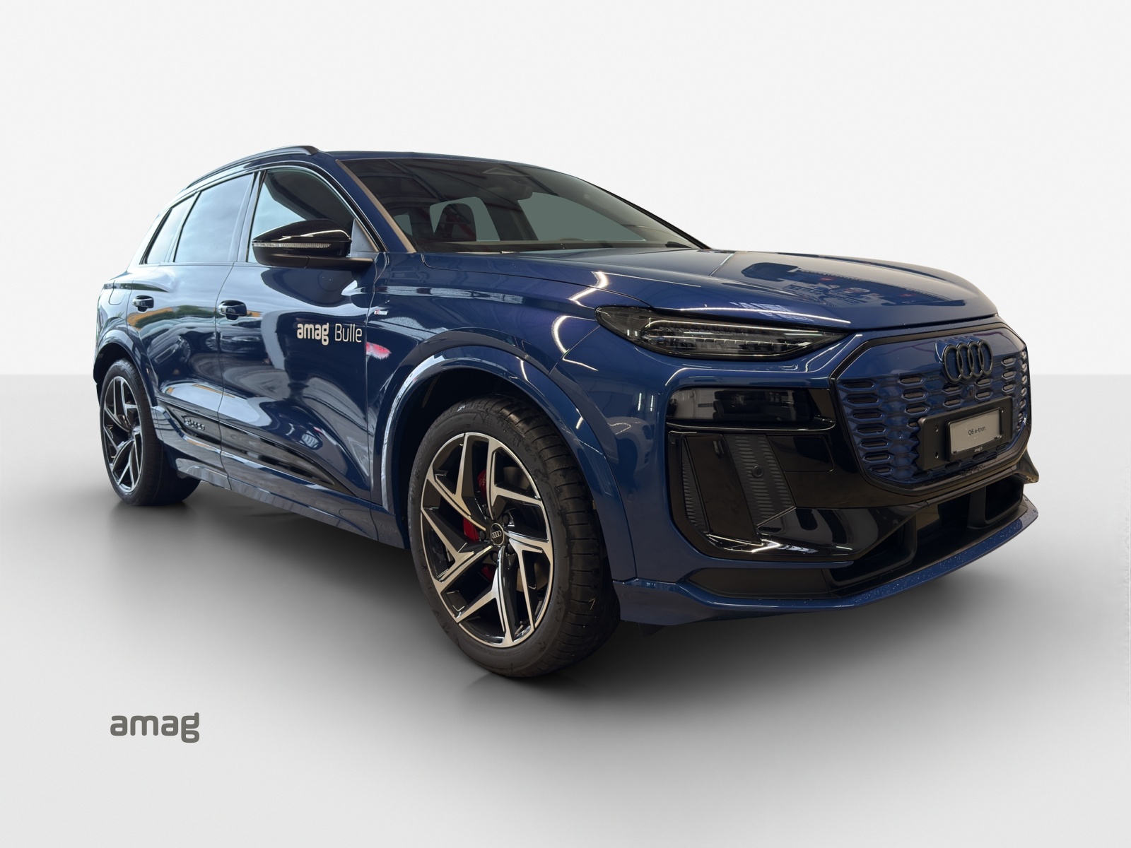 AUDI Q6 e-tron quattro-image-5