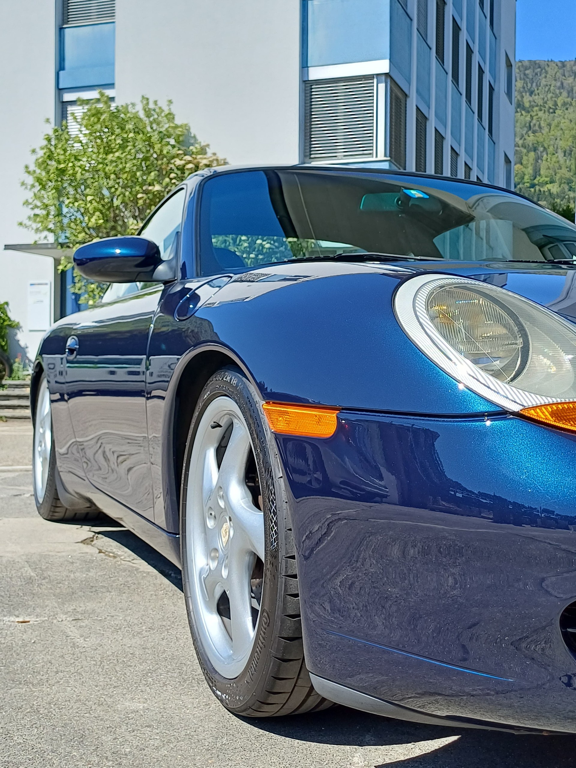 PORSCHE 3.4 Carrera-image-2