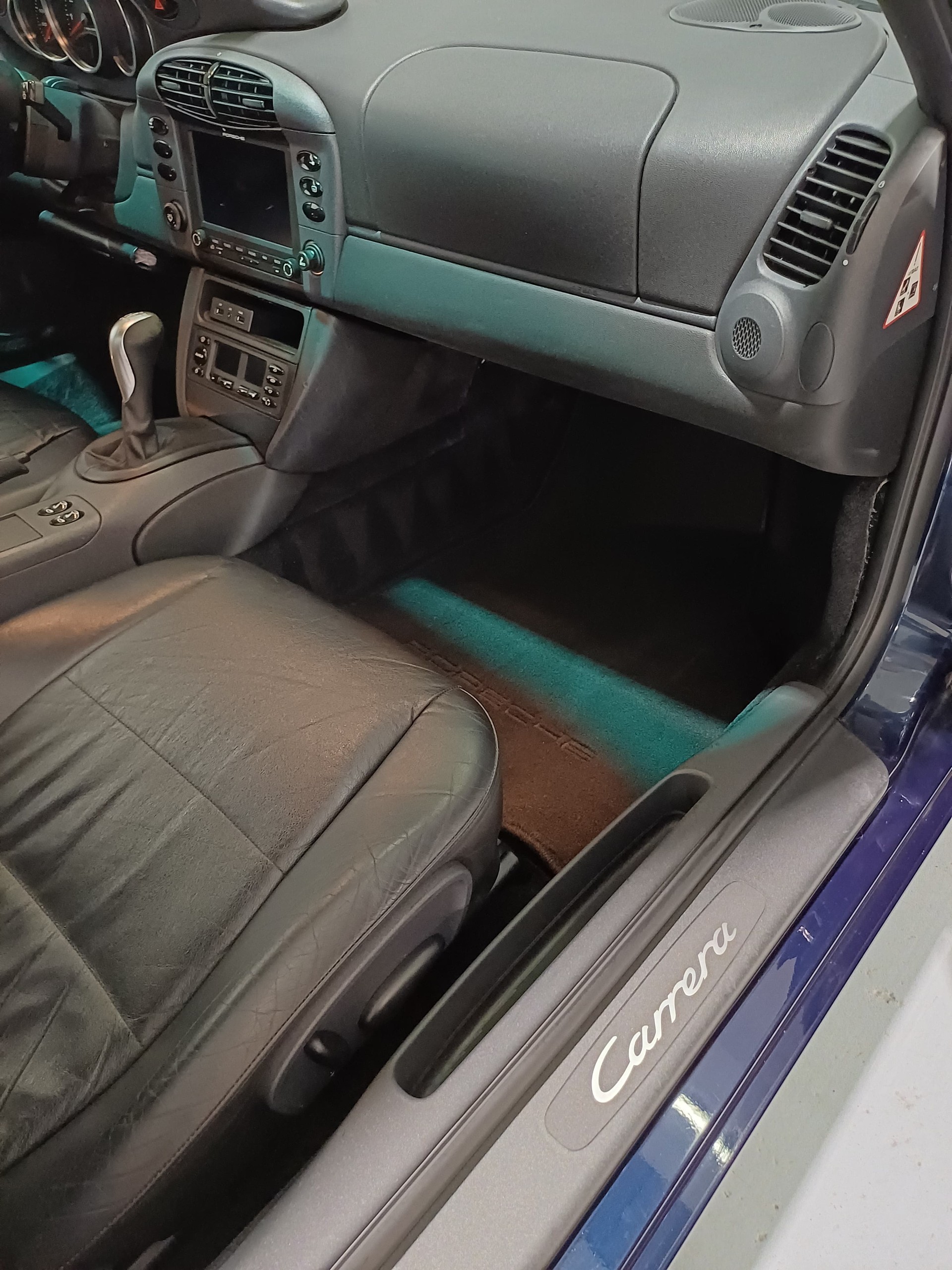 PORSCHE 3.4 Carrera-image-4