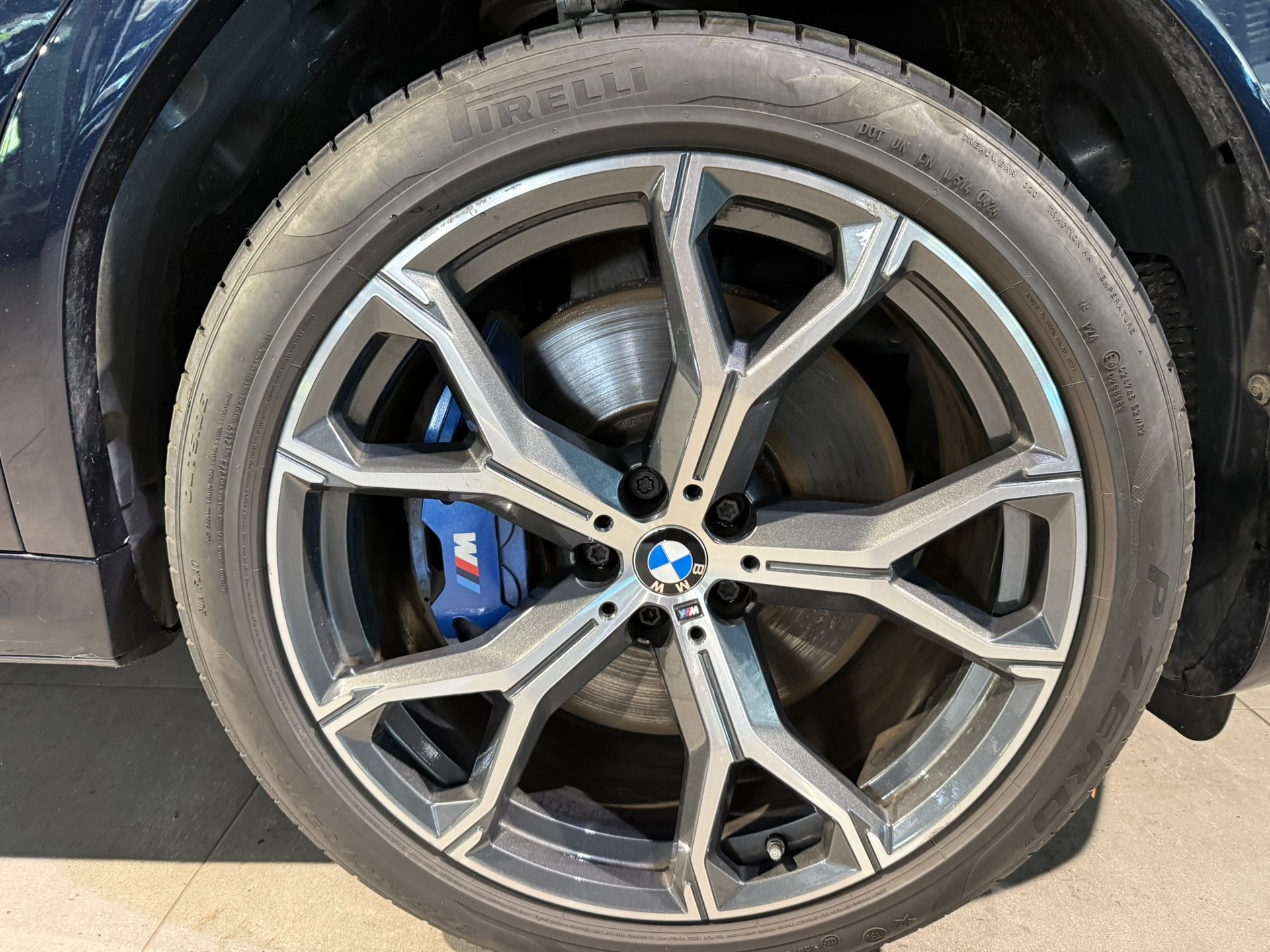 BMW X6 xDrive 48V 40d Steptronic M Sport-image-8