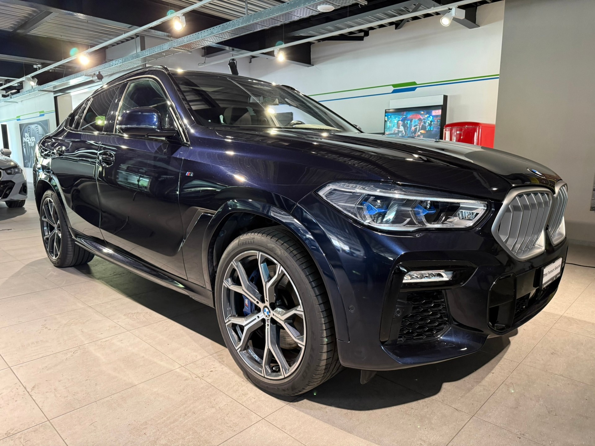 BMW X6 xDrive 48V 40d Steptronic M Sport-image-0