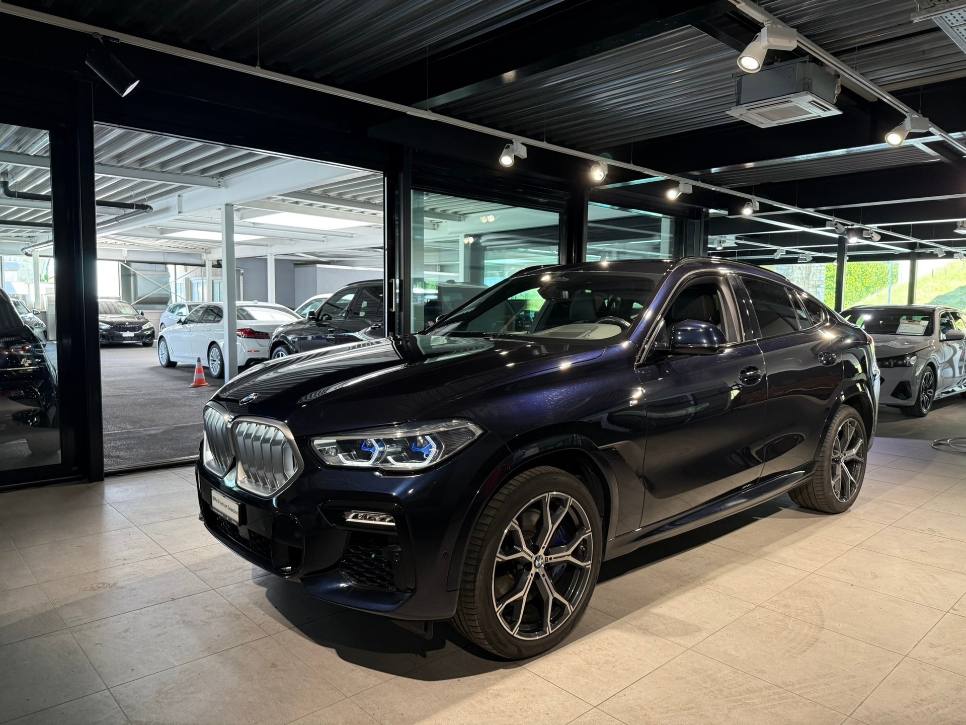 BMW X6 xDrive 48V 40d Steptronic M Sport-image-6