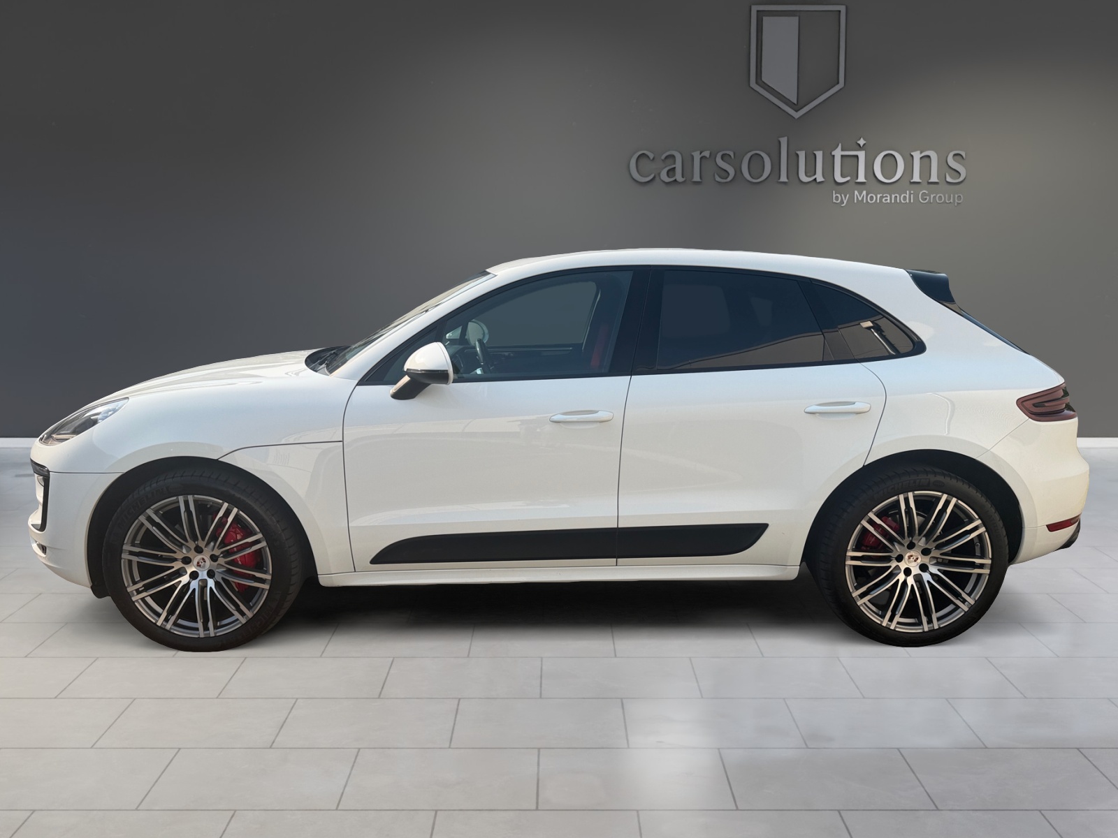 PORSCHE Macan GTS PDK-image-1