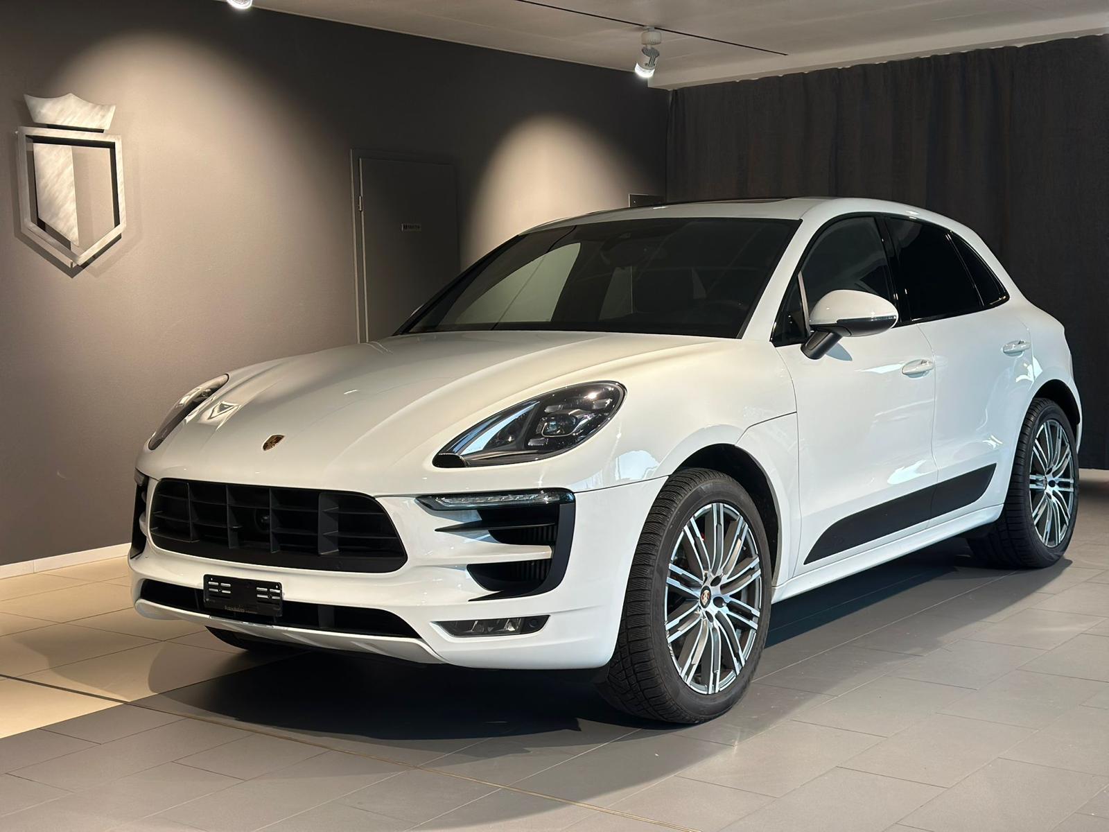 PORSCHE Macan GTS PDK-image-0