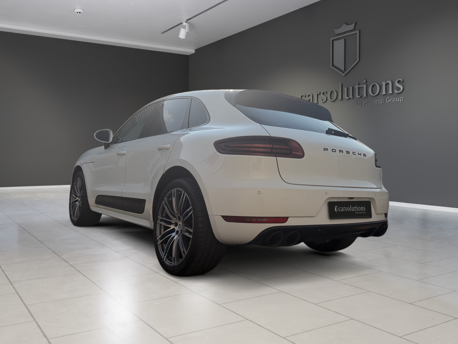 PORSCHE Macan GTS PDK-image-4