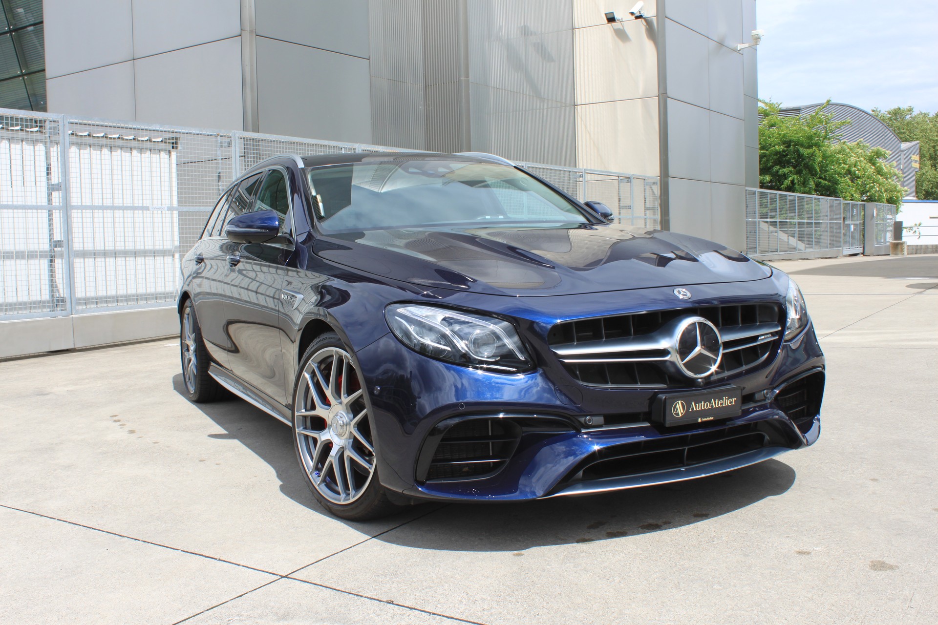 MERCEDES-BENZ E 63 AMG S 4 Matic 9G-Tronic-image-6