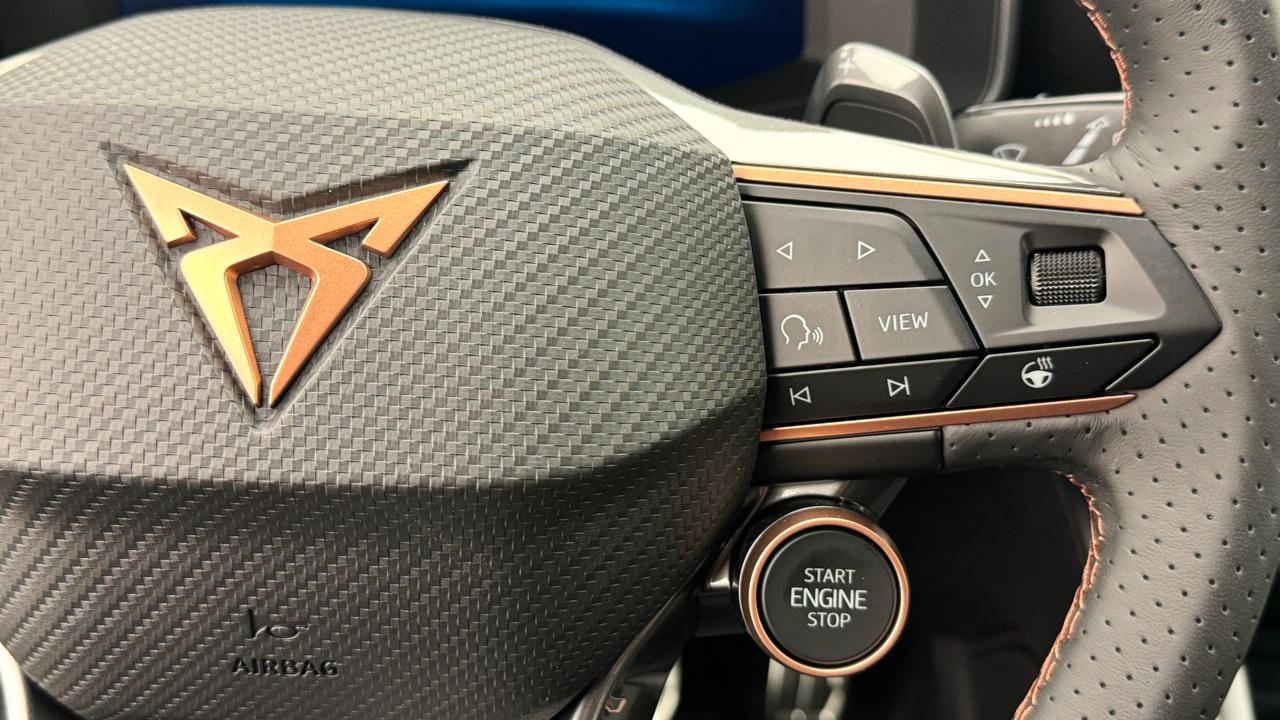 CUPRA Formentor 2.0TSI VZ Black Edtion-image-9