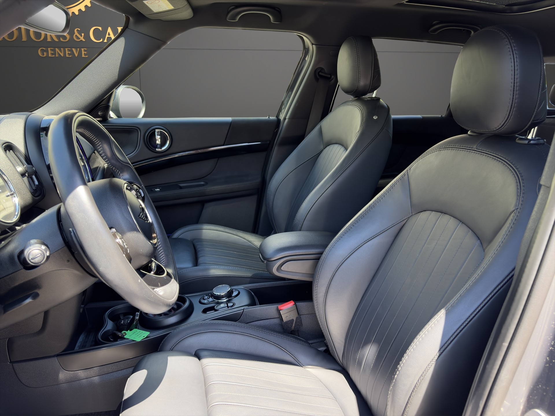 MINI Countryman Cooper S Pack JCW ALL4 Steptronic-image-8