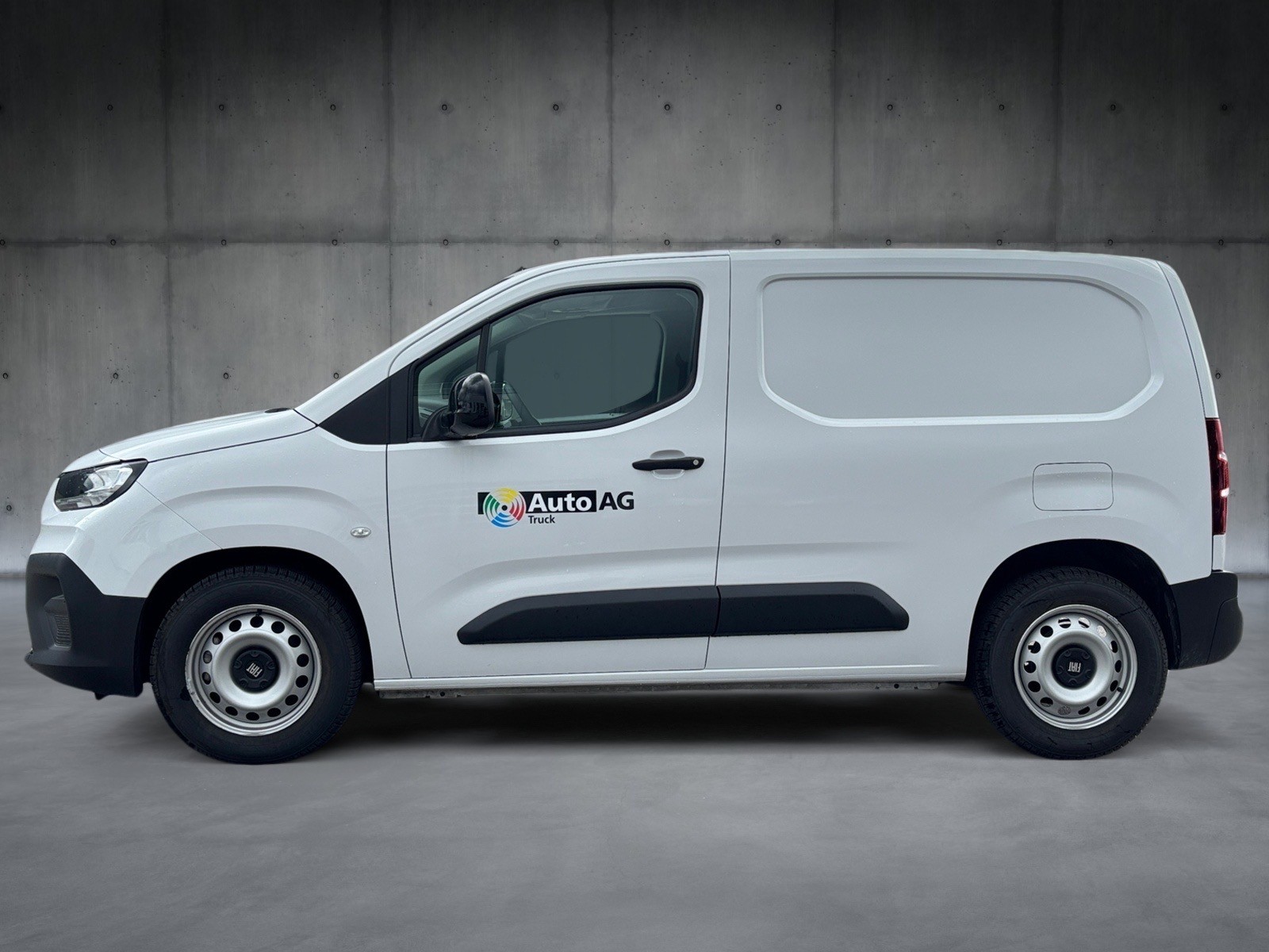 FIAT E-Doblo L1 50kWh 800kg Easy Pro-image-1