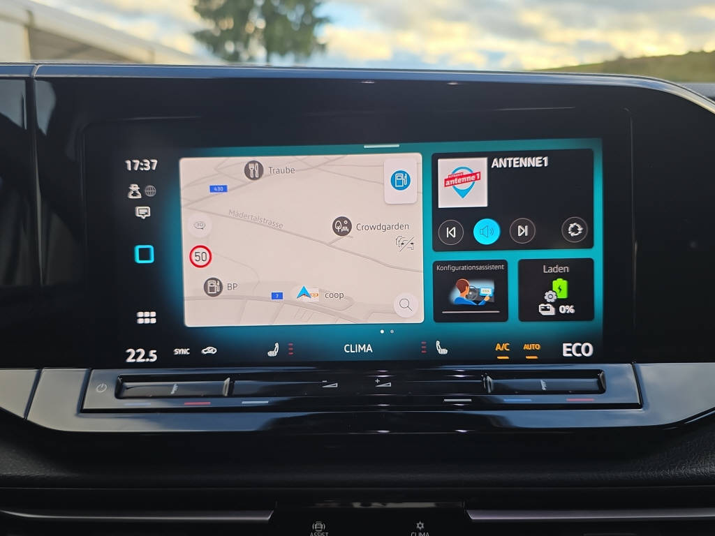 VW Caddy Maxi 1.5 TSI eHybrid Style DSG 7 Plätzer-image-24