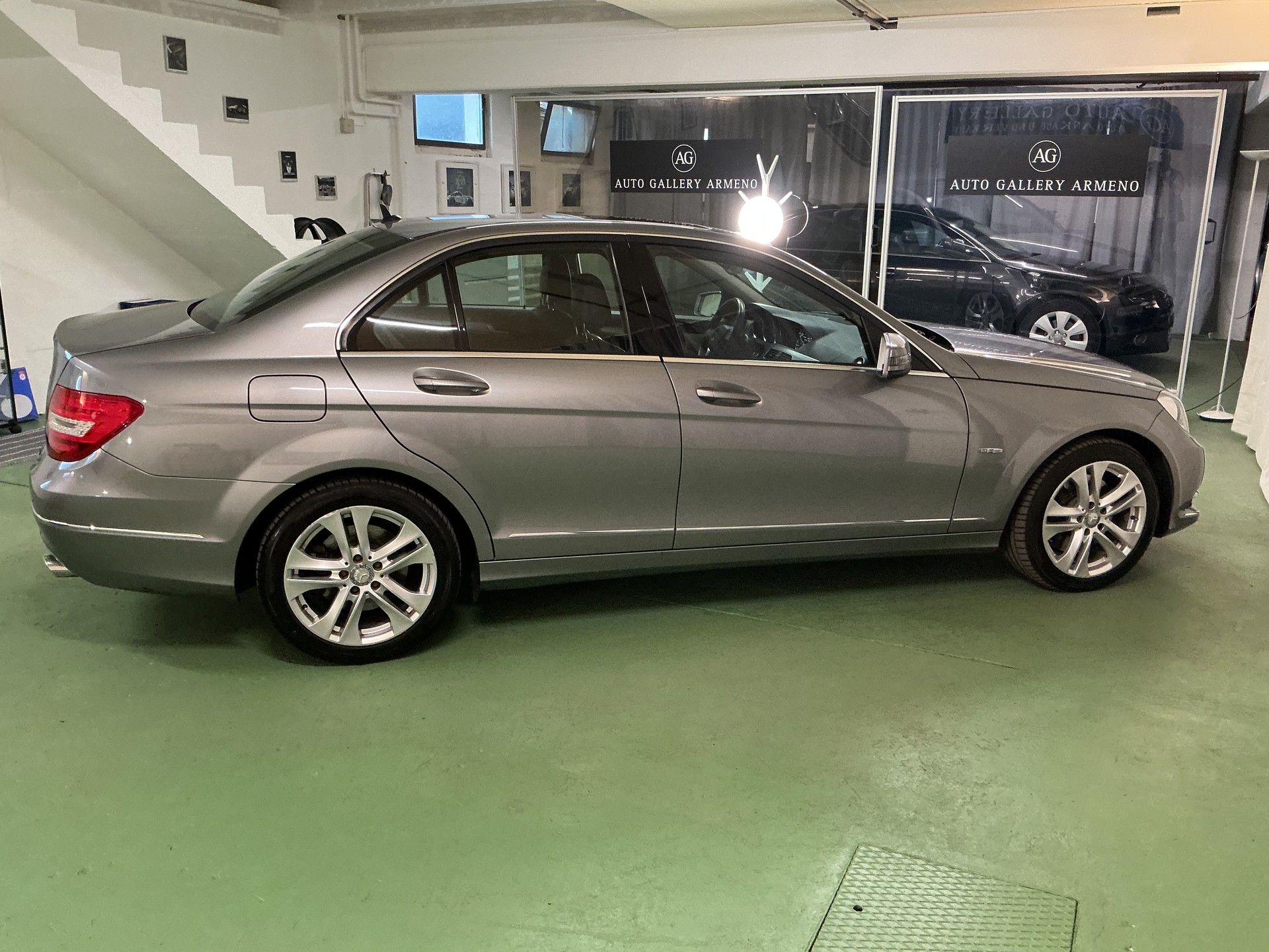 MERCEDES-BENZ C 300 CDI Avantgarde 4Matic 7G-Tronic-image-6