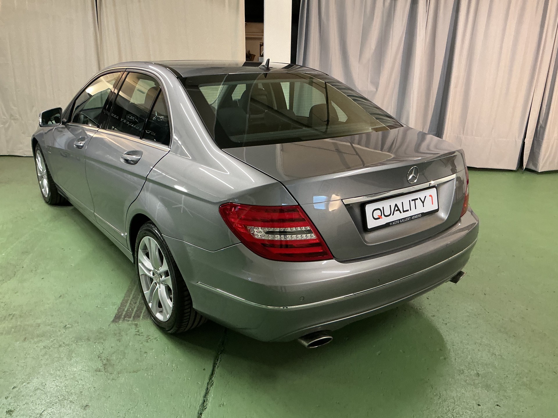 MERCEDES-BENZ C 300 CDI Avantgarde 4Matic 7G-Tronic-image-3