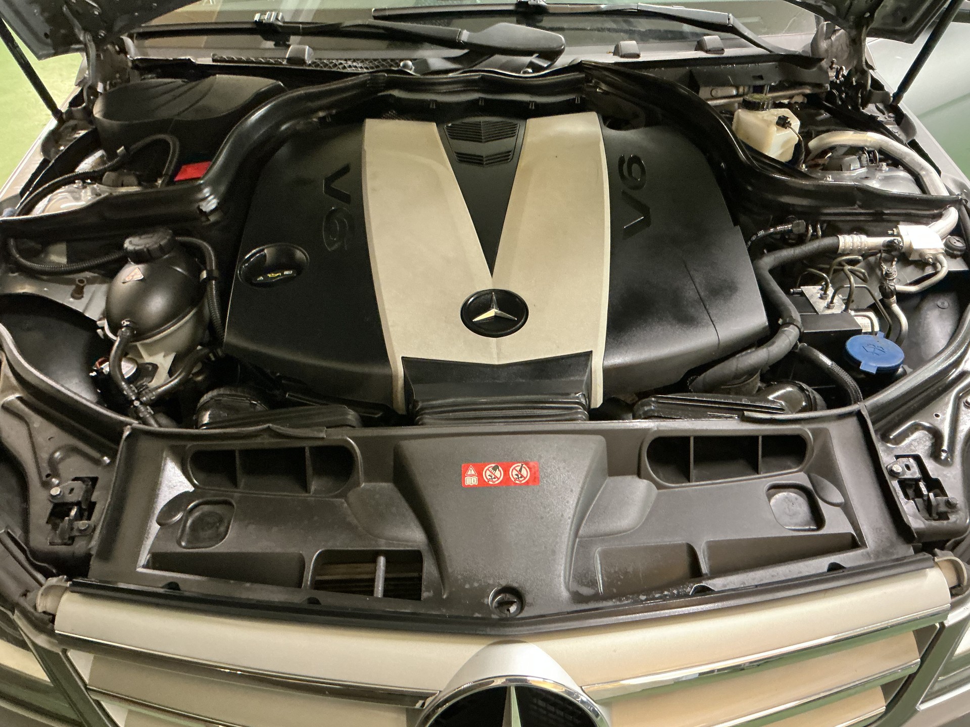 MERCEDES-BENZ C 300 CDI Avantgarde 4Matic 7G-Tronic-image-12