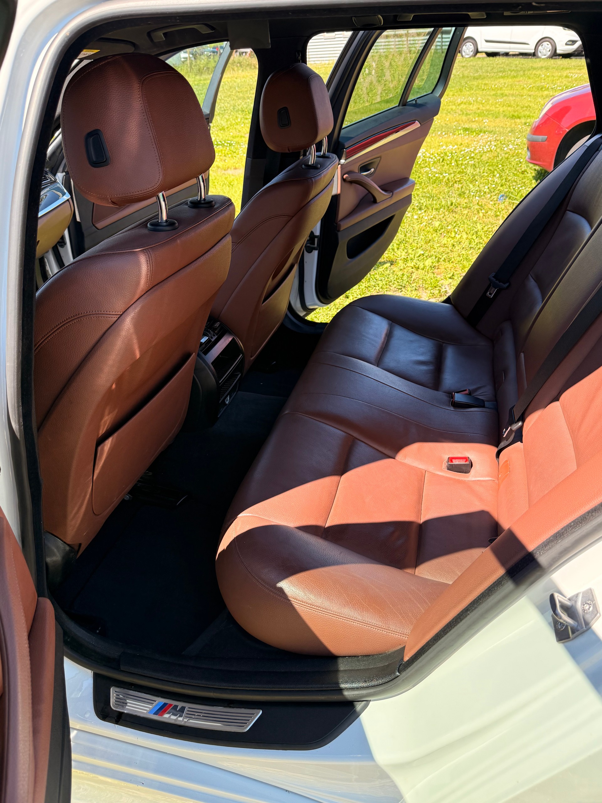 BMW 530d xDrive-image-6