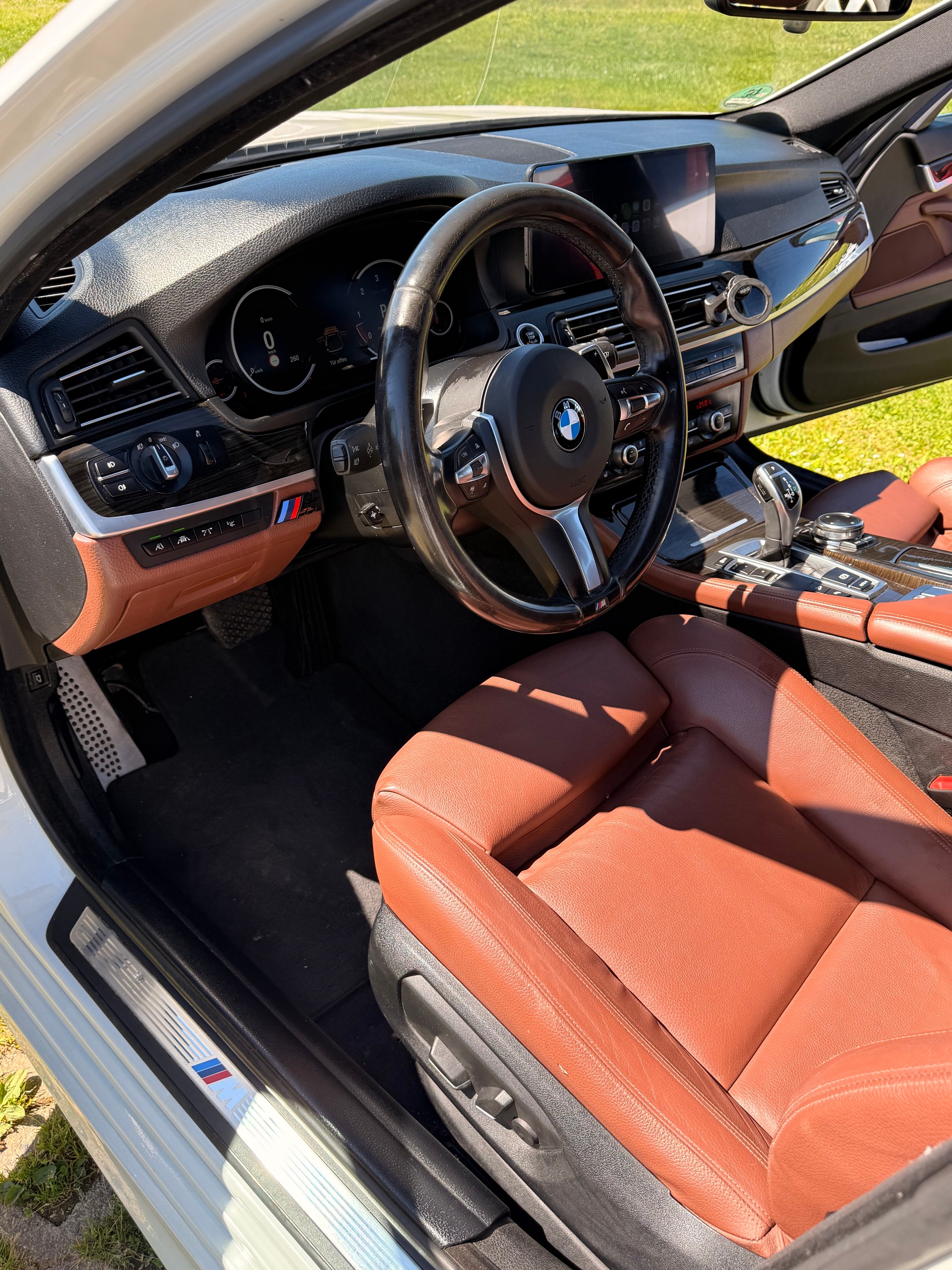 BMW 530d xDrive-image-5
