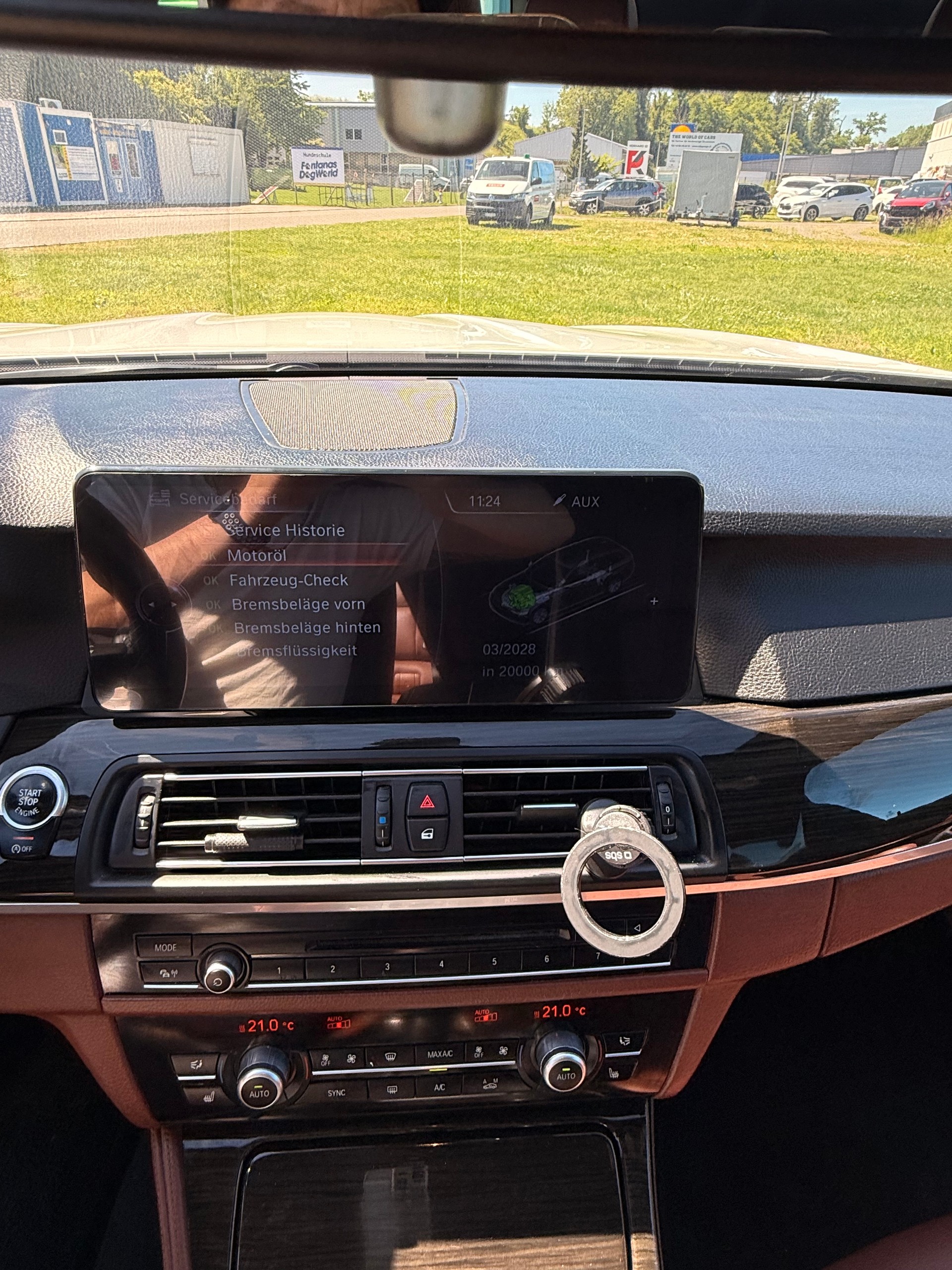 BMW 530d xDrive-image-9