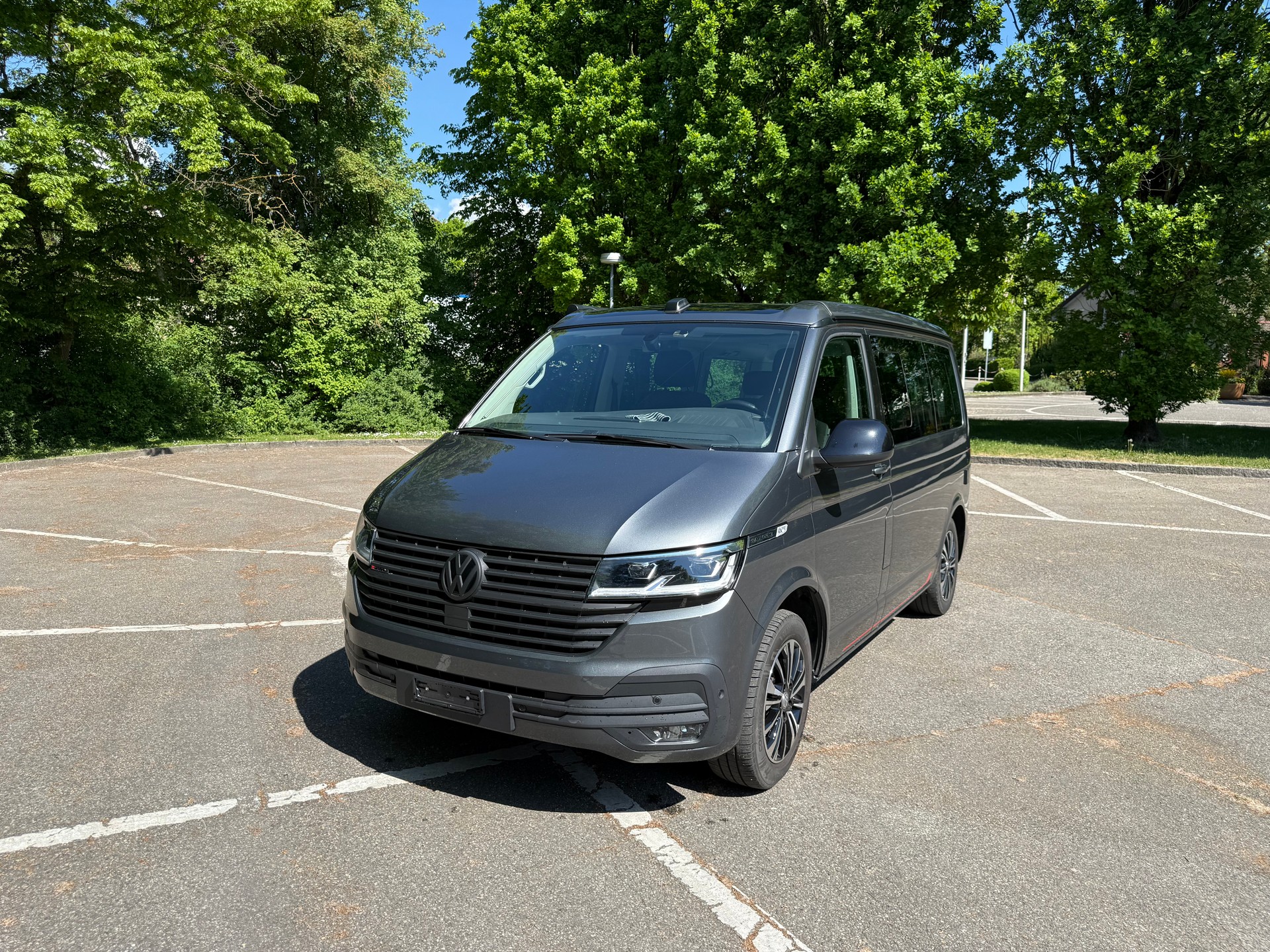 VW T6.1 California Beach DSG 4m-image-2