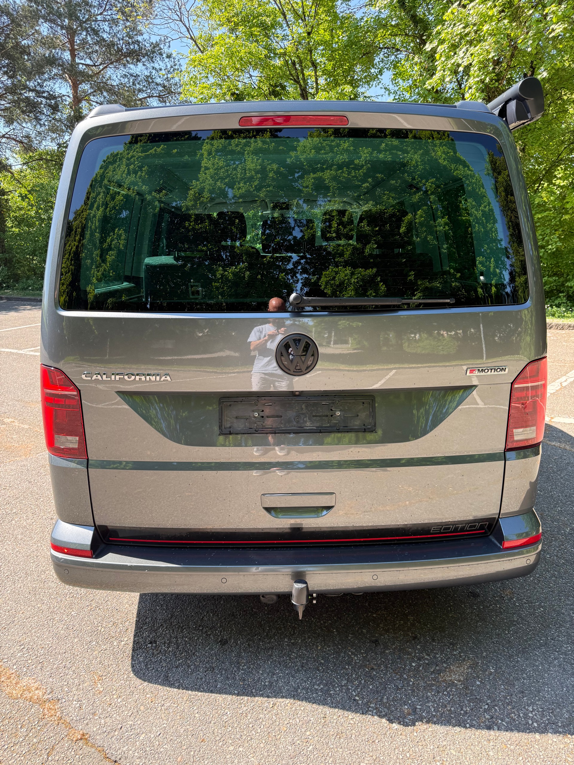 VW T6.1 California Beach DSG 4m-image-1