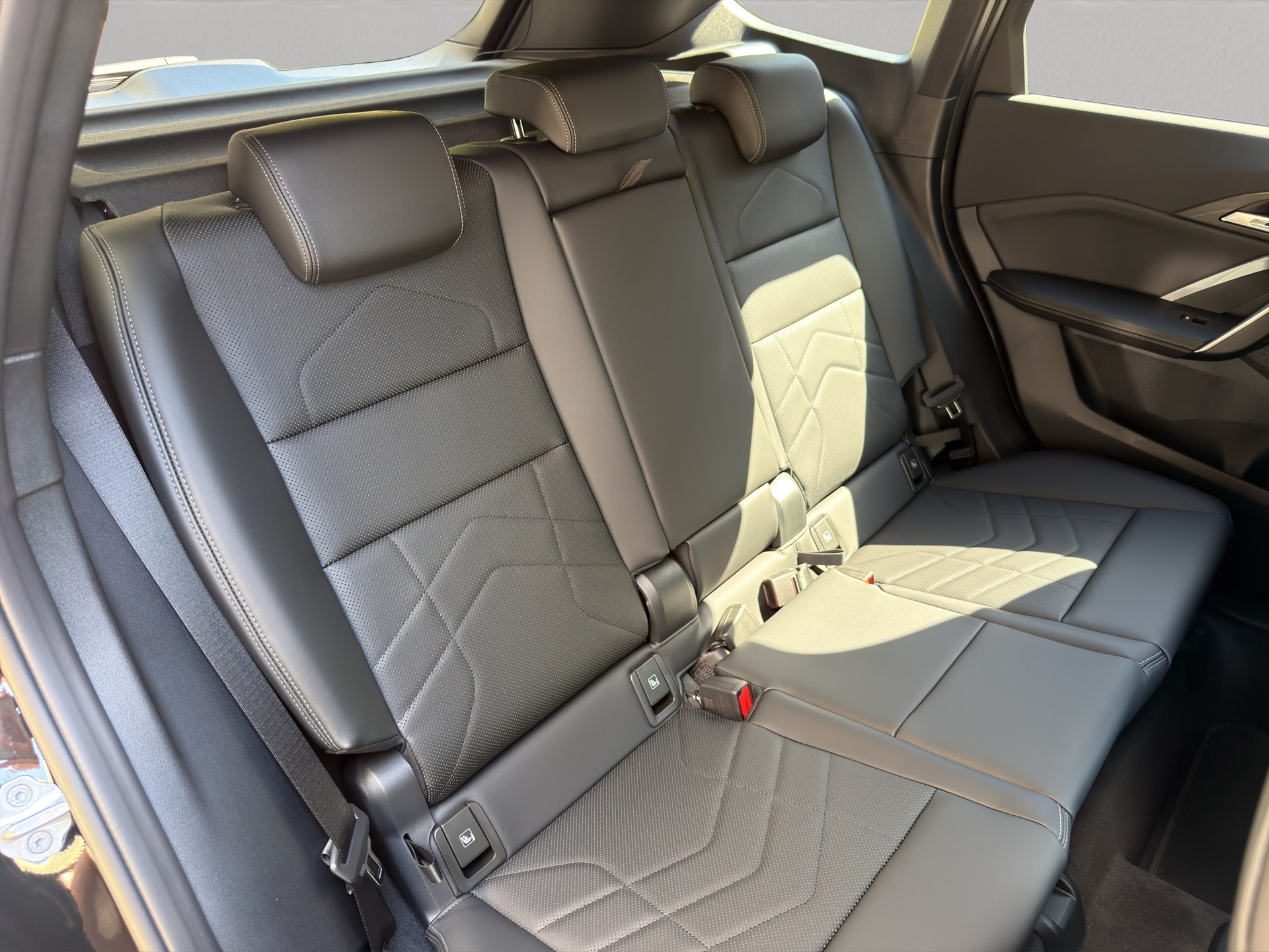 BMW X1 sDrive 20i 48V M Sport-image-20