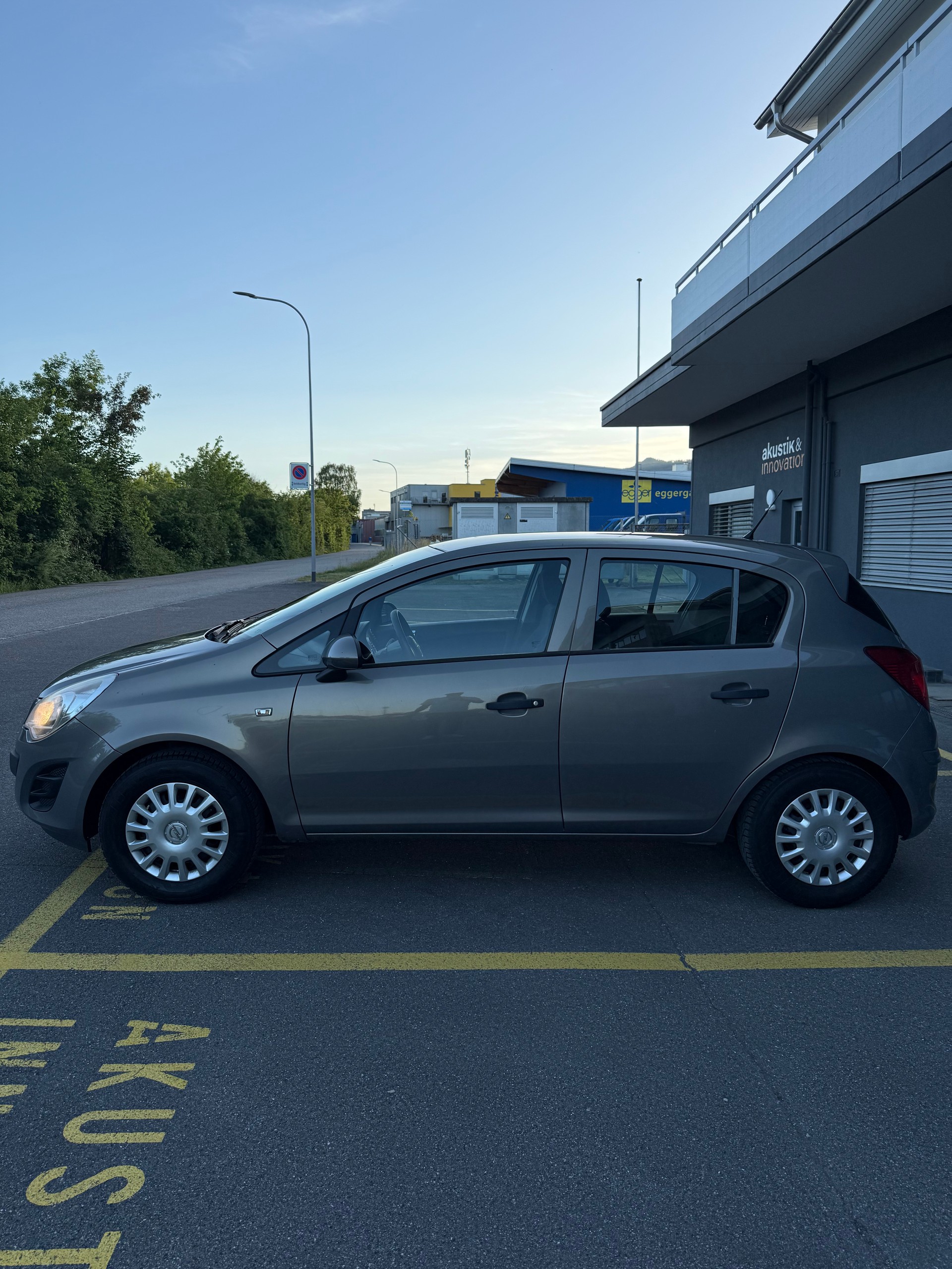 OPEL Corsa 1.2 TP Active Edition-image-3