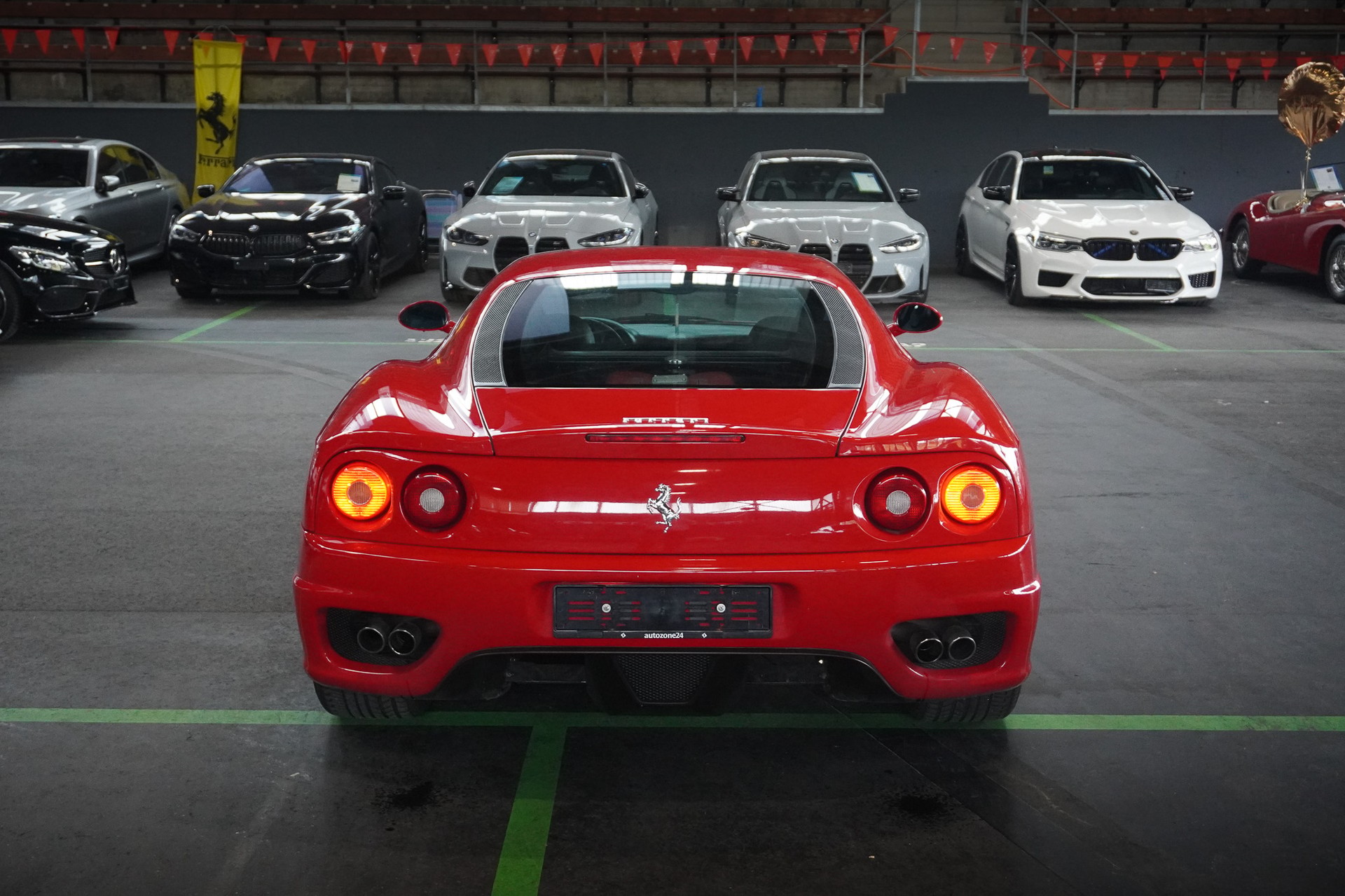 FERRARI F360 Modena Berlinetta-showroom-element-3