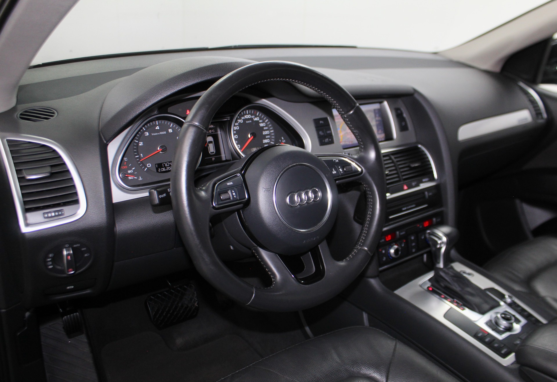 AUDI Q7 3.0 TFSI quattro tiptronic 6-Sitzplätze Version / CH-Fahrzeug-image-11