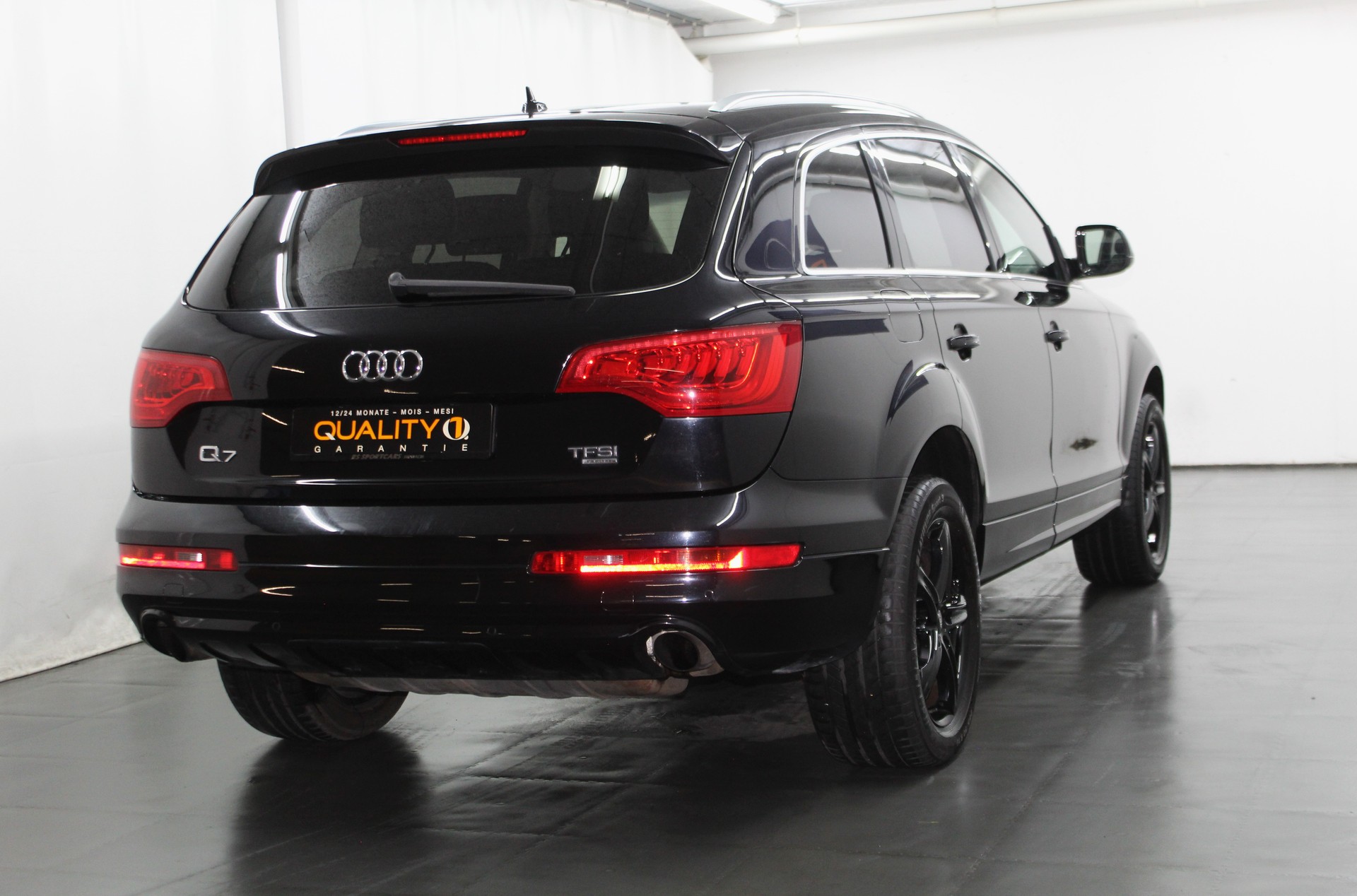 AUDI Q7 3.0 TFSI quattro tiptronic 6-Sitzplätze Version / CH-Fahrzeug-image-6