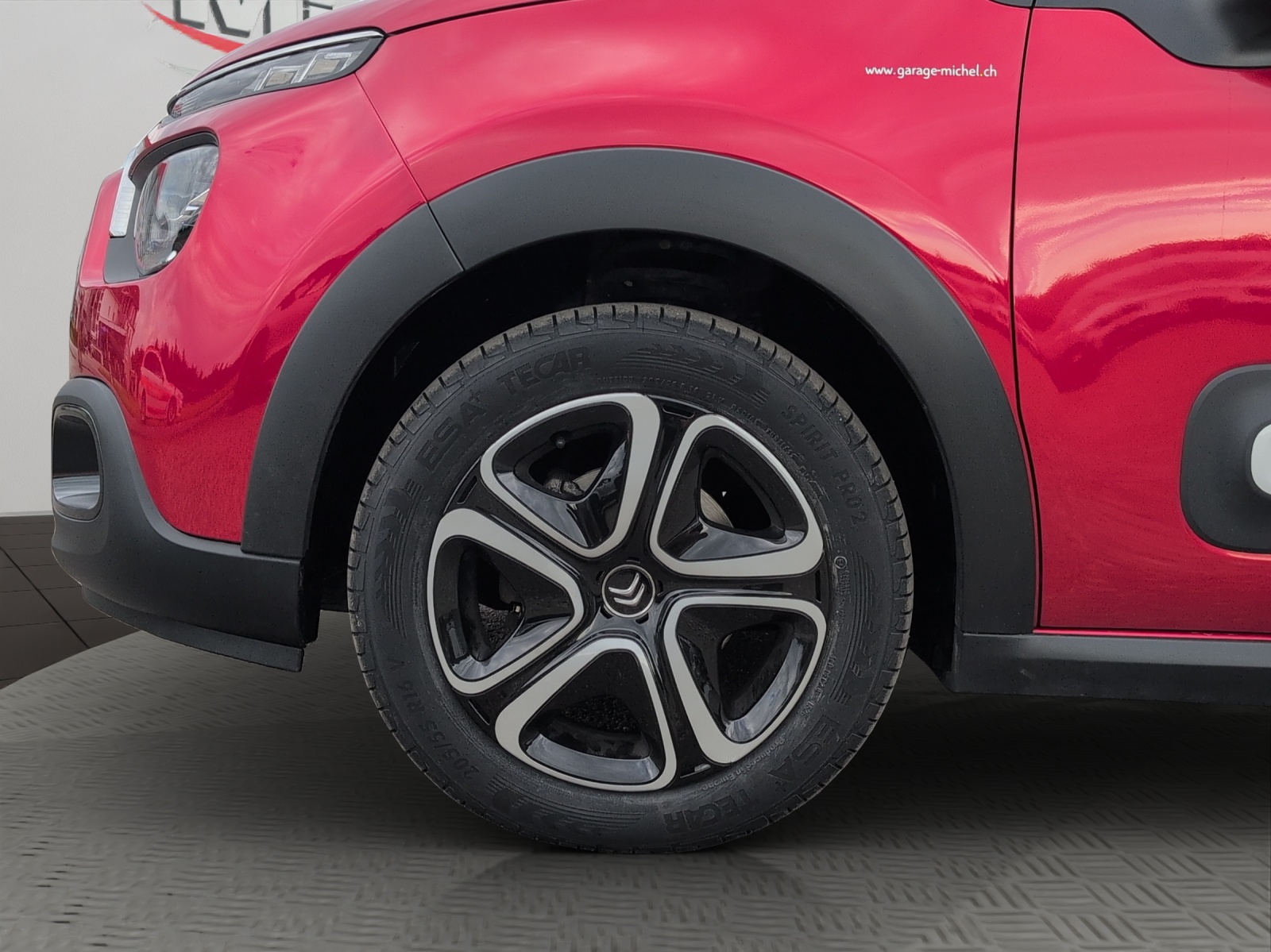 CITROEN C3 1.2i PureTech Swiss Edition EAT6 / Anhängerkupplung abnehmbar / Einparkhilfe hinten / Occasion Garantie Premium-image-15