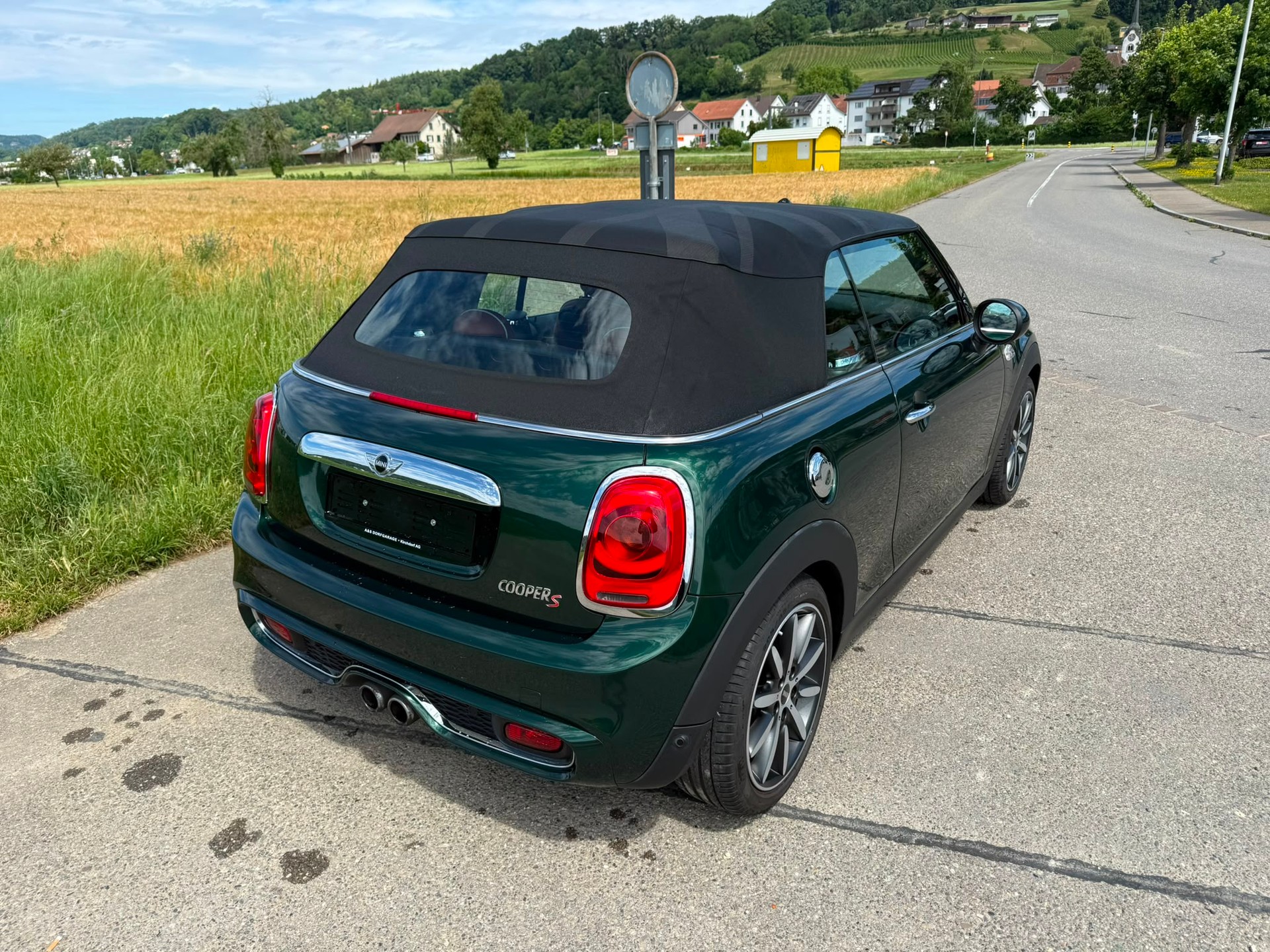 MINI Cooper S Cabriolet-image-4
