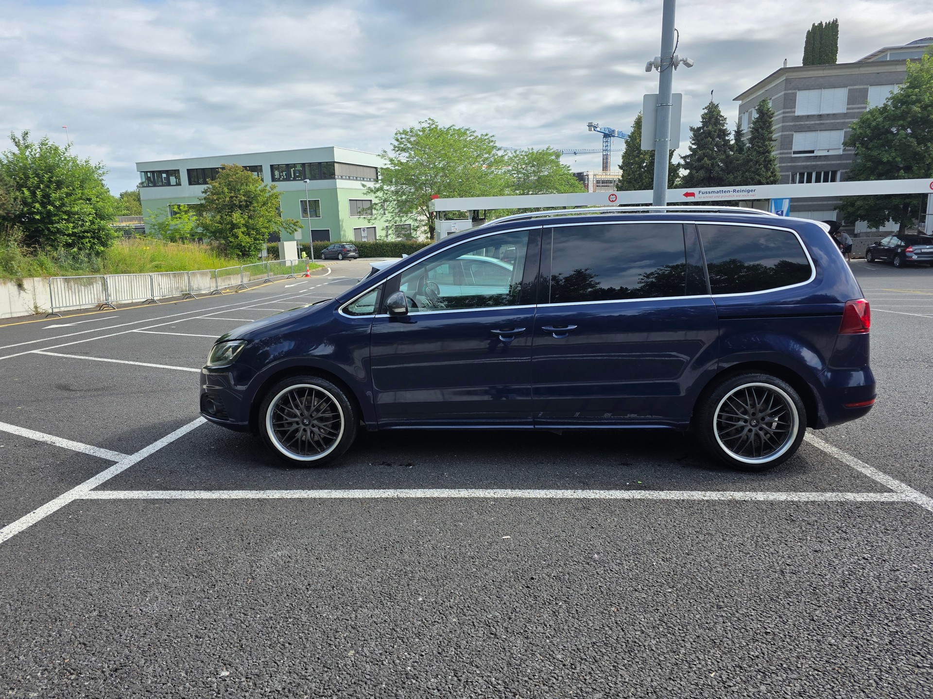 SEAT 2.0 TDI 177 Sw. FR 4x4 DSG S/S-image-2