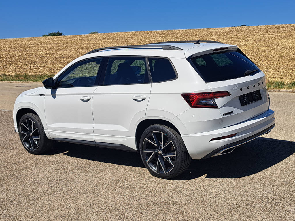 SKODA Karoq 2.0 TSI 190cv SportLine DSG 4x4-image-2