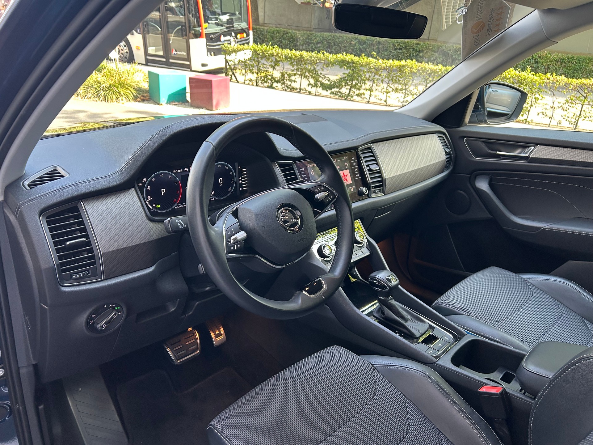 SKODA Kodiaq 2.0 TSI 4x4 Style-image-9