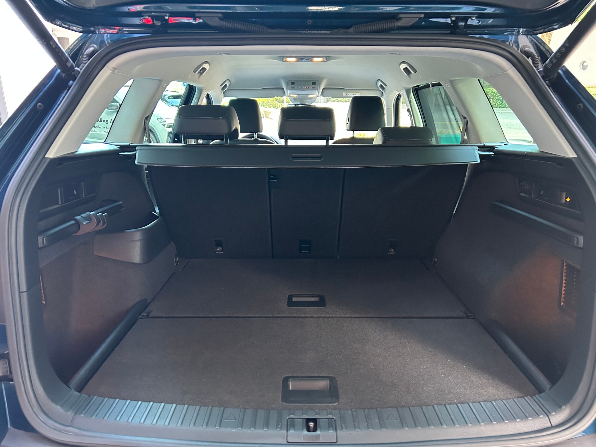 SKODA Kodiaq 2.0 TSI 4x4 Style-image-3