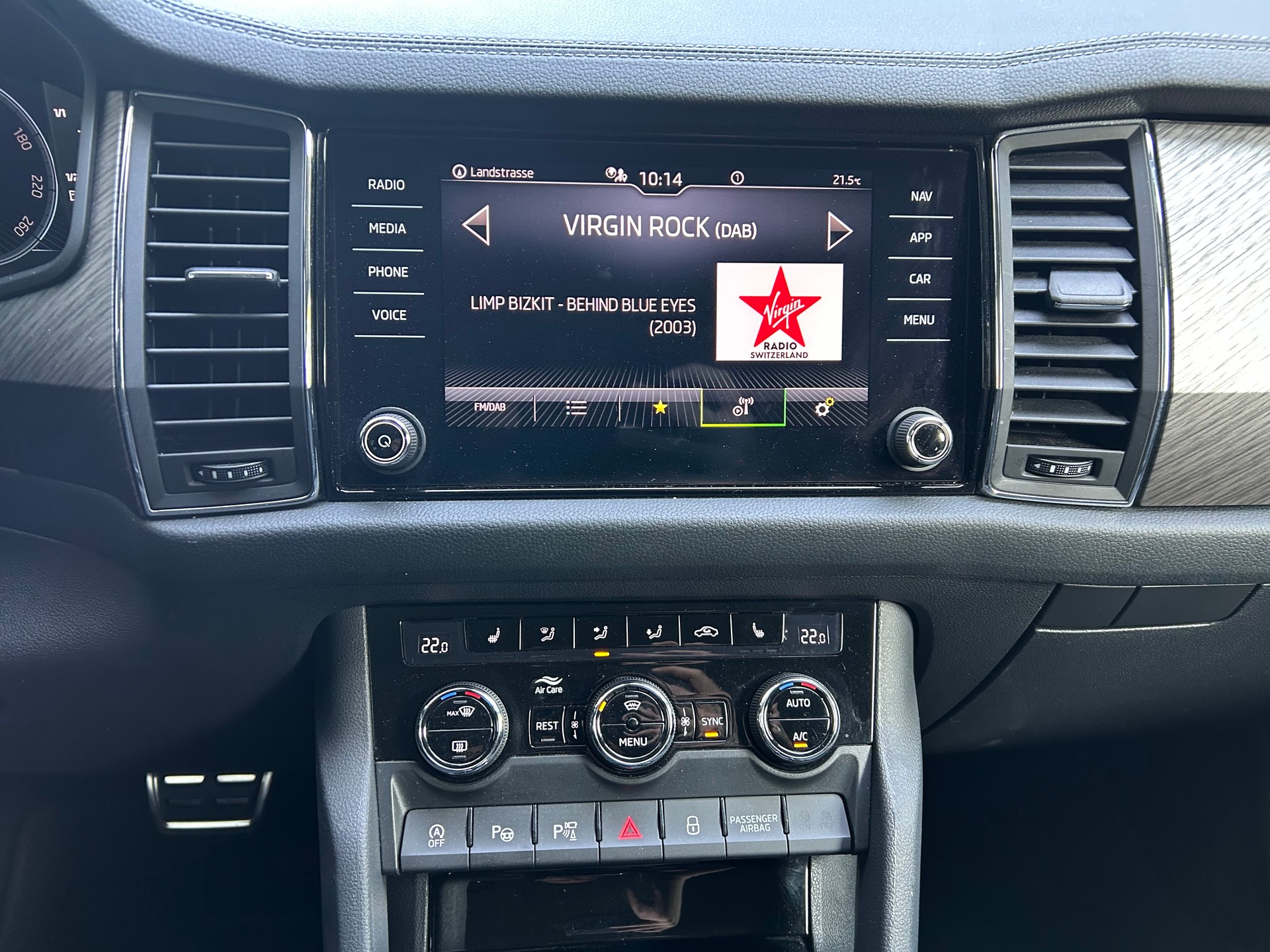 SKODA Kodiaq 2.0 TSI 4x4 Style-image-12