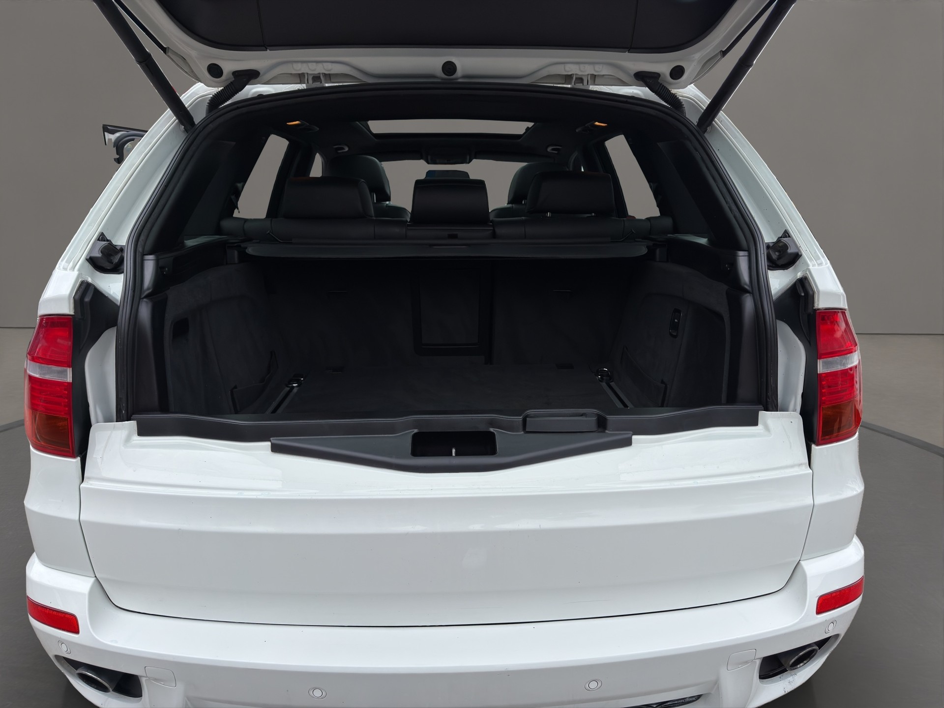 BMW X5 xDrive 35d (3.0sd) Steptronic M-Sport Paket ( Panoramdach )-image-15