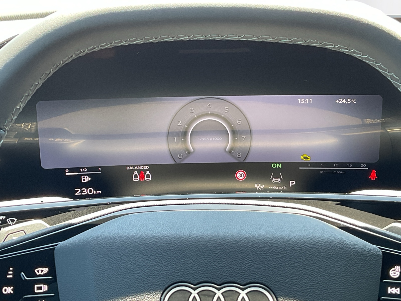 AUDI Q3 SUV TFSI quattro 195 kW S tronic-image-7