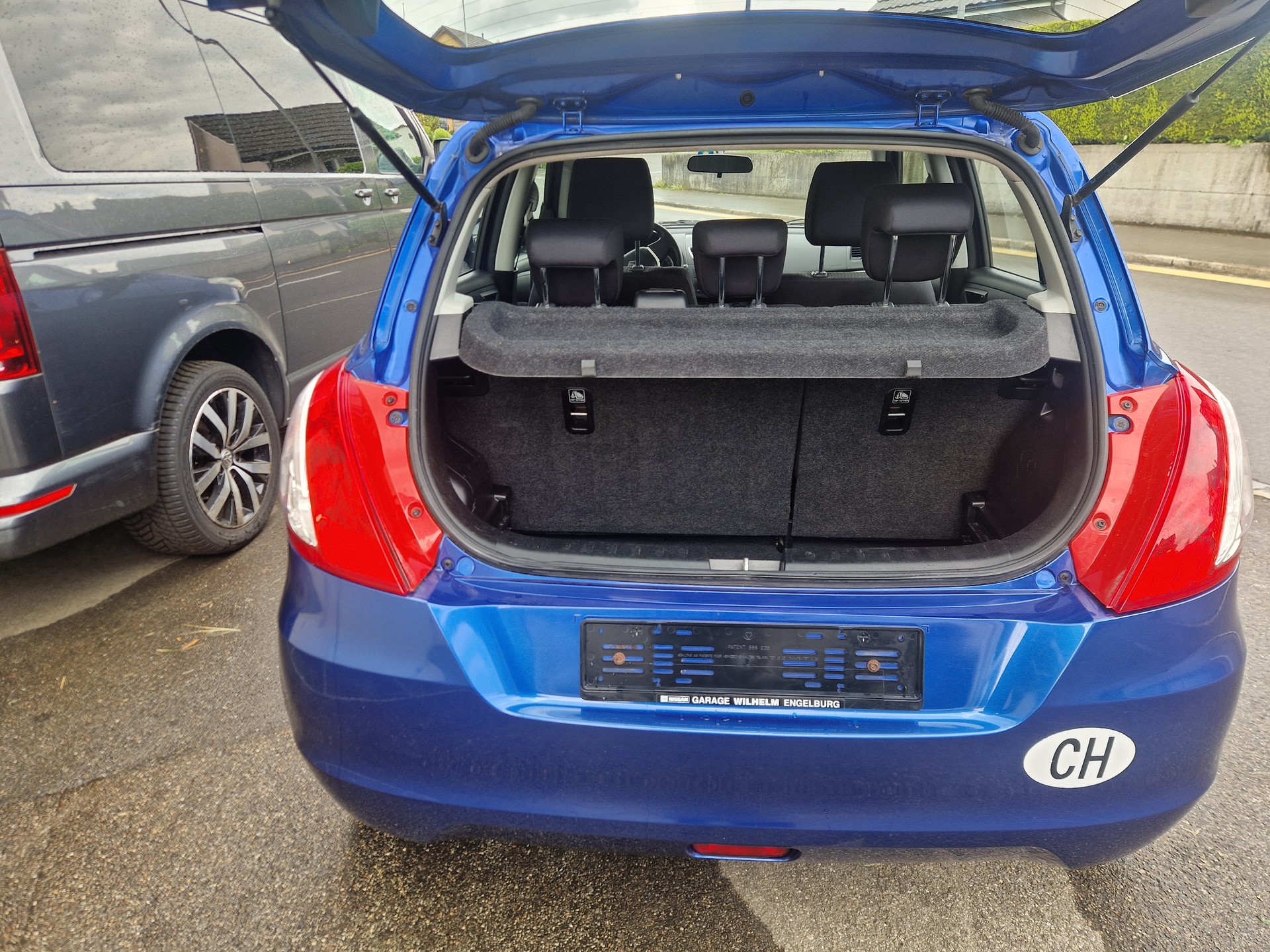 SUZUKI Swift 1.2i 16V GL 4x4-image-3