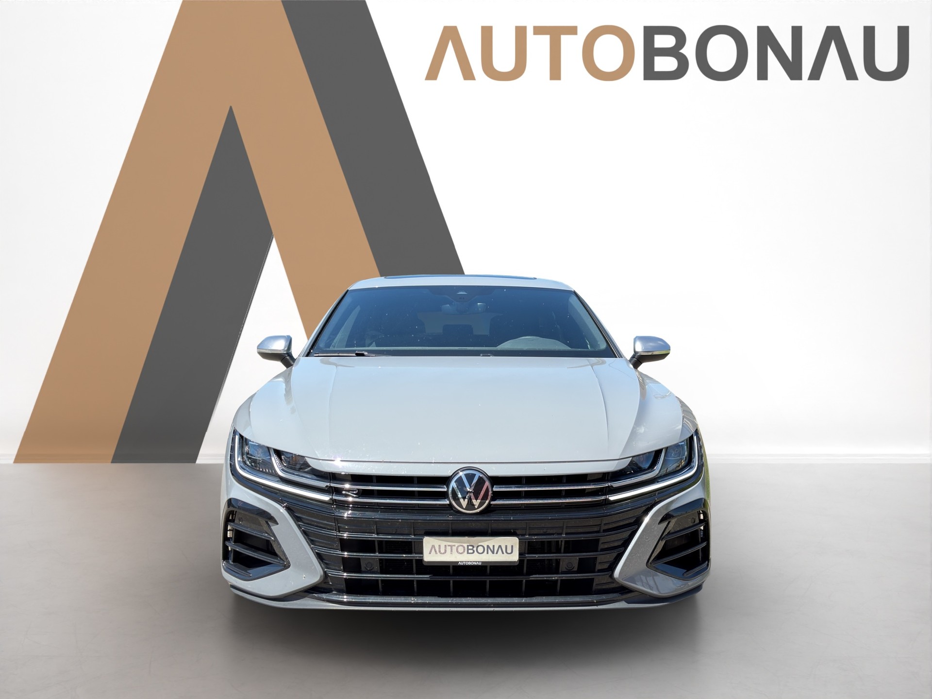 VW Arteon Shooting Brake 2.0 TSI R DSG 4m Schiebedach-image-7