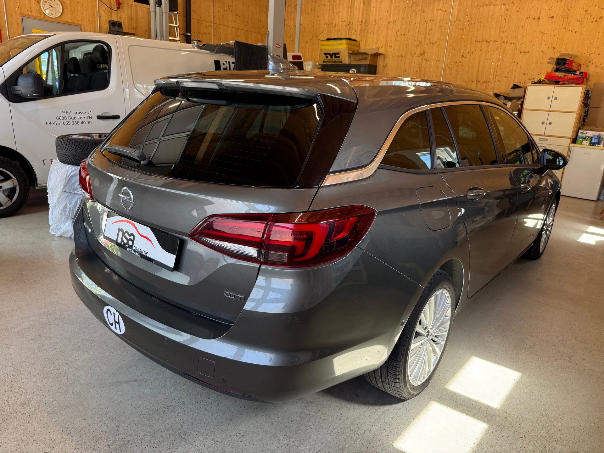 OPEL Astra Sports Tourer 1.6 CDTi ecoF Excellence Autom-image-3