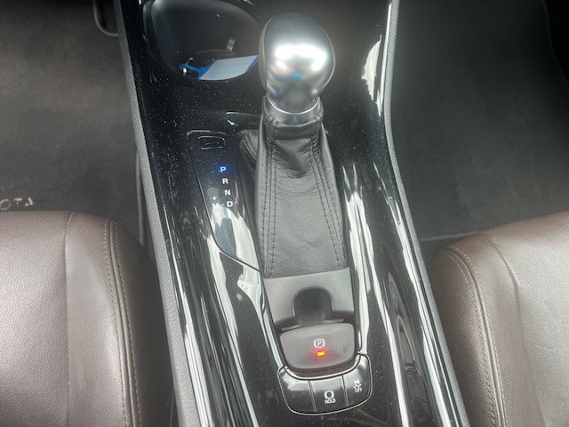 TOYOTA C-HR 1.2 Turbo Premium 4WD Multidrive S-image-10