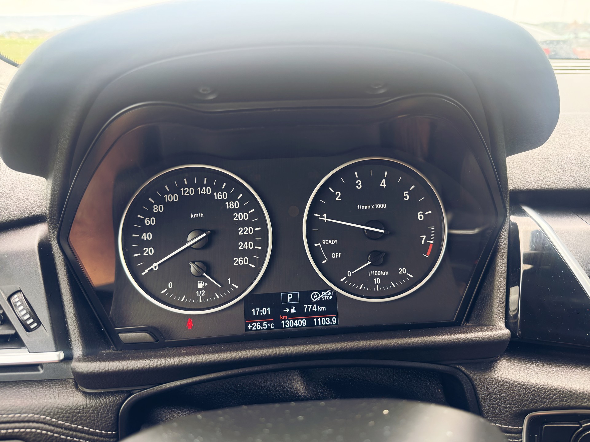 BMW 218i Active Tourer Sport Line Steptronic-image-9
