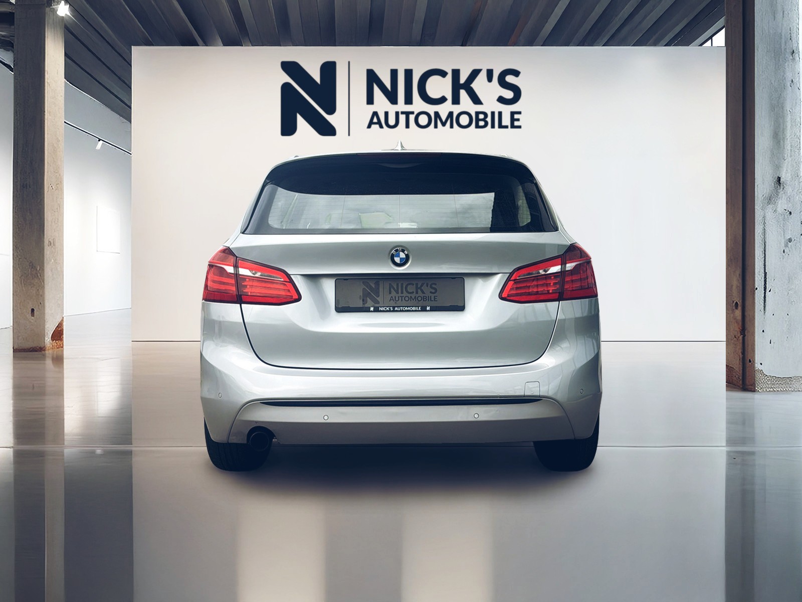 BMW 218i Active Tourer Sport Line Steptronic-image-3