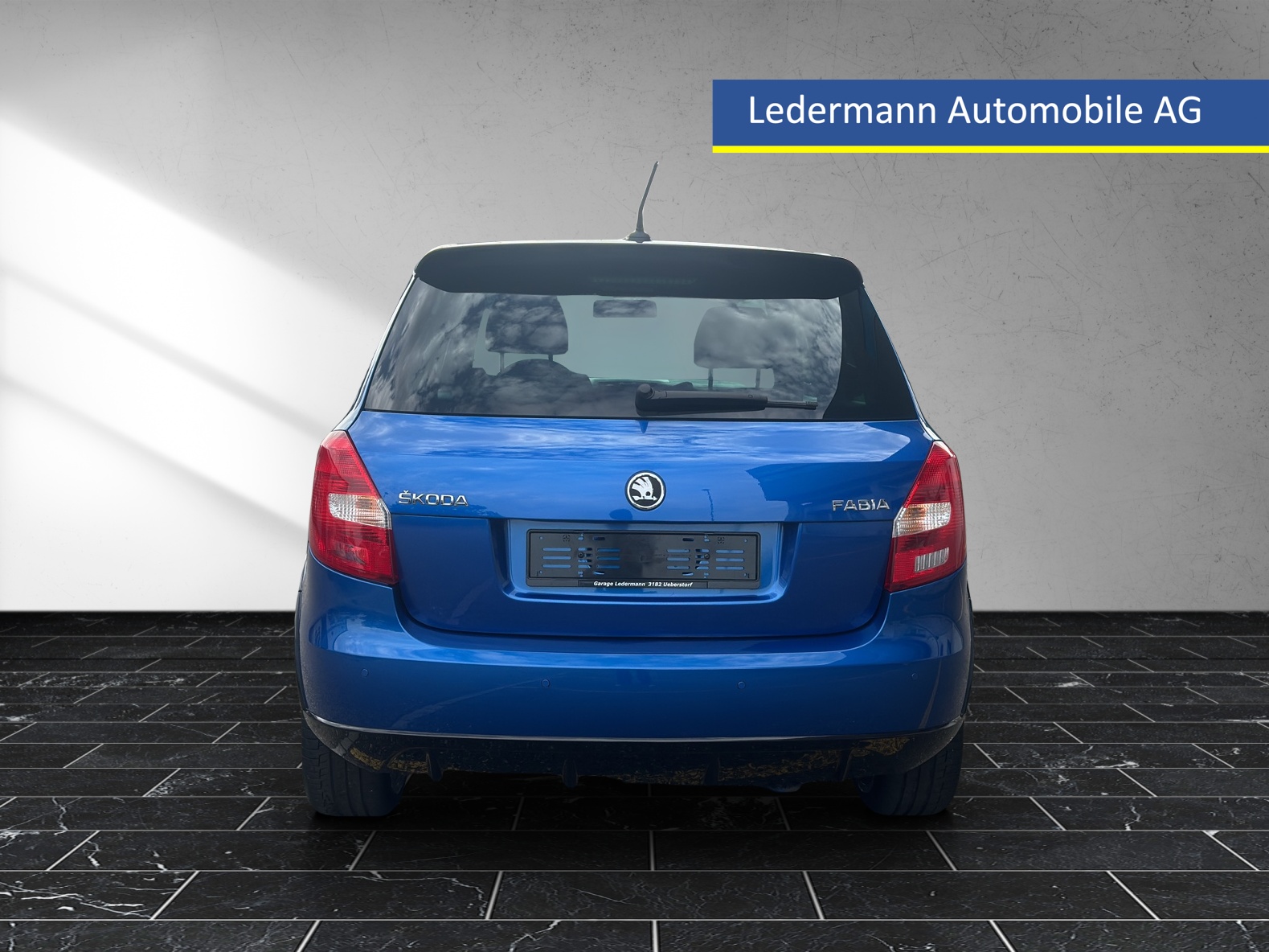 SKODA Fabia 1.2 TSI Monte Carlo-image-3
