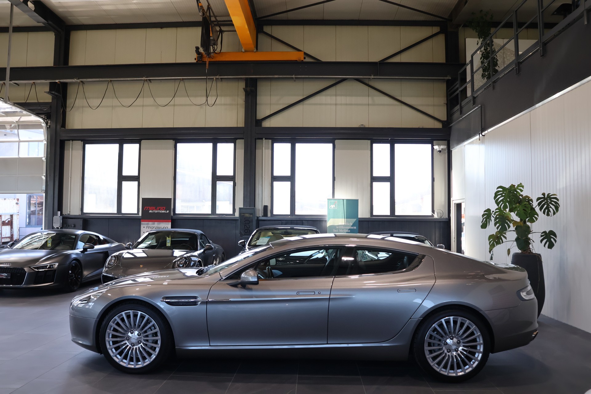 ASTON MARTIN Rapide 5.9 V12 Touchtronic 2-image-4