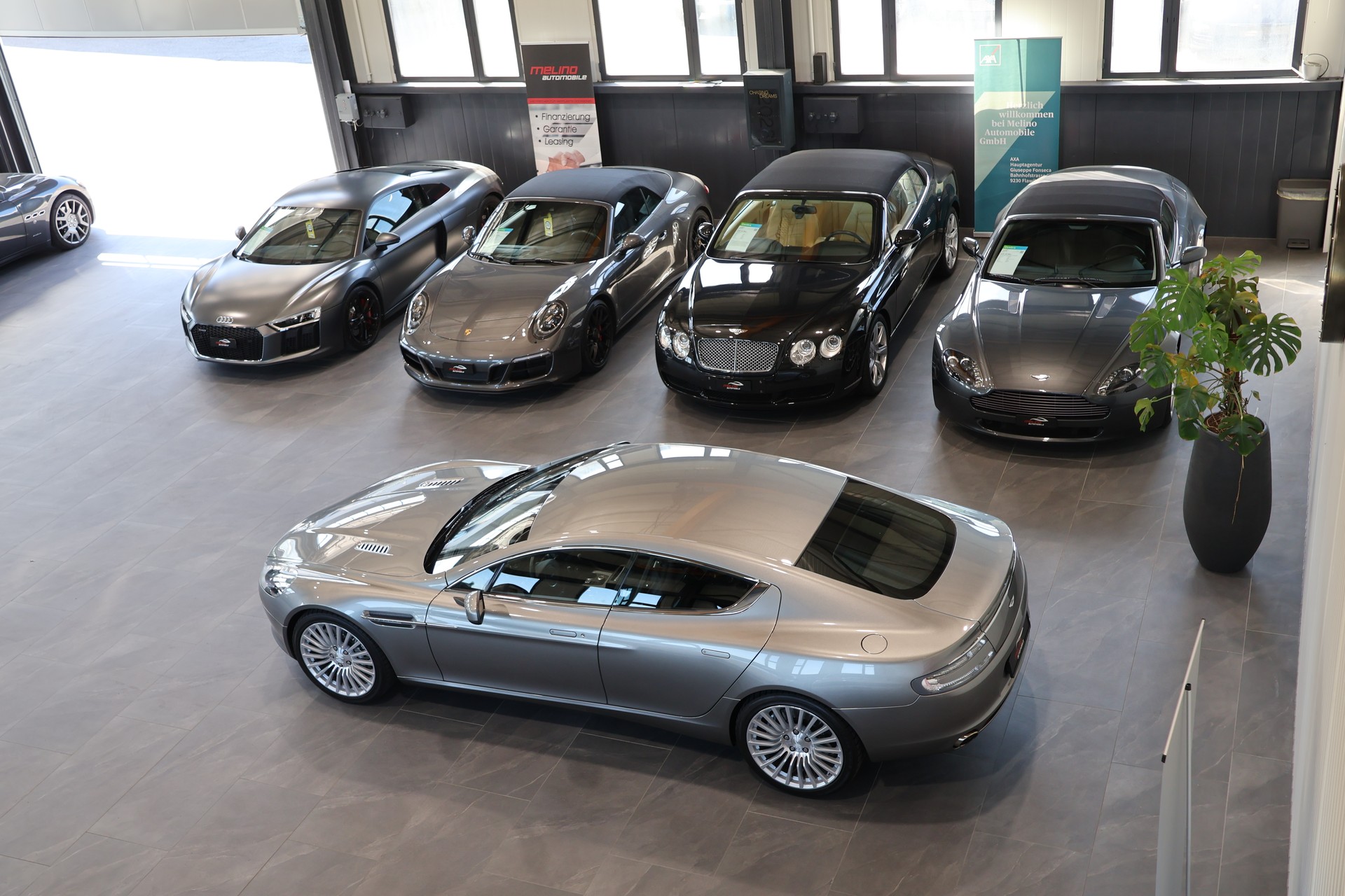 ASTON MARTIN Rapide 5.9 V12 Touchtronic 2-image-6