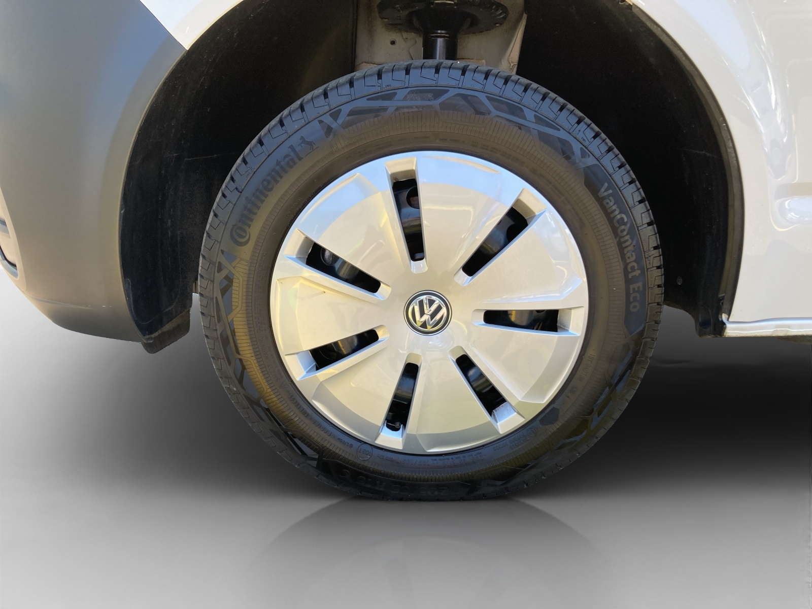 VW T6.1 2.0 TDI DSG-image-15