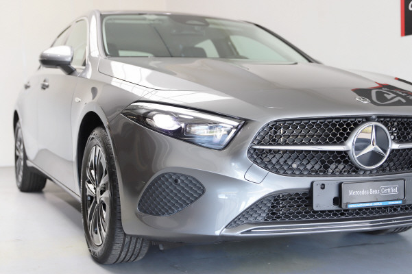 MERCEDES-BENZ A 250 e 8G-DCT-image-1